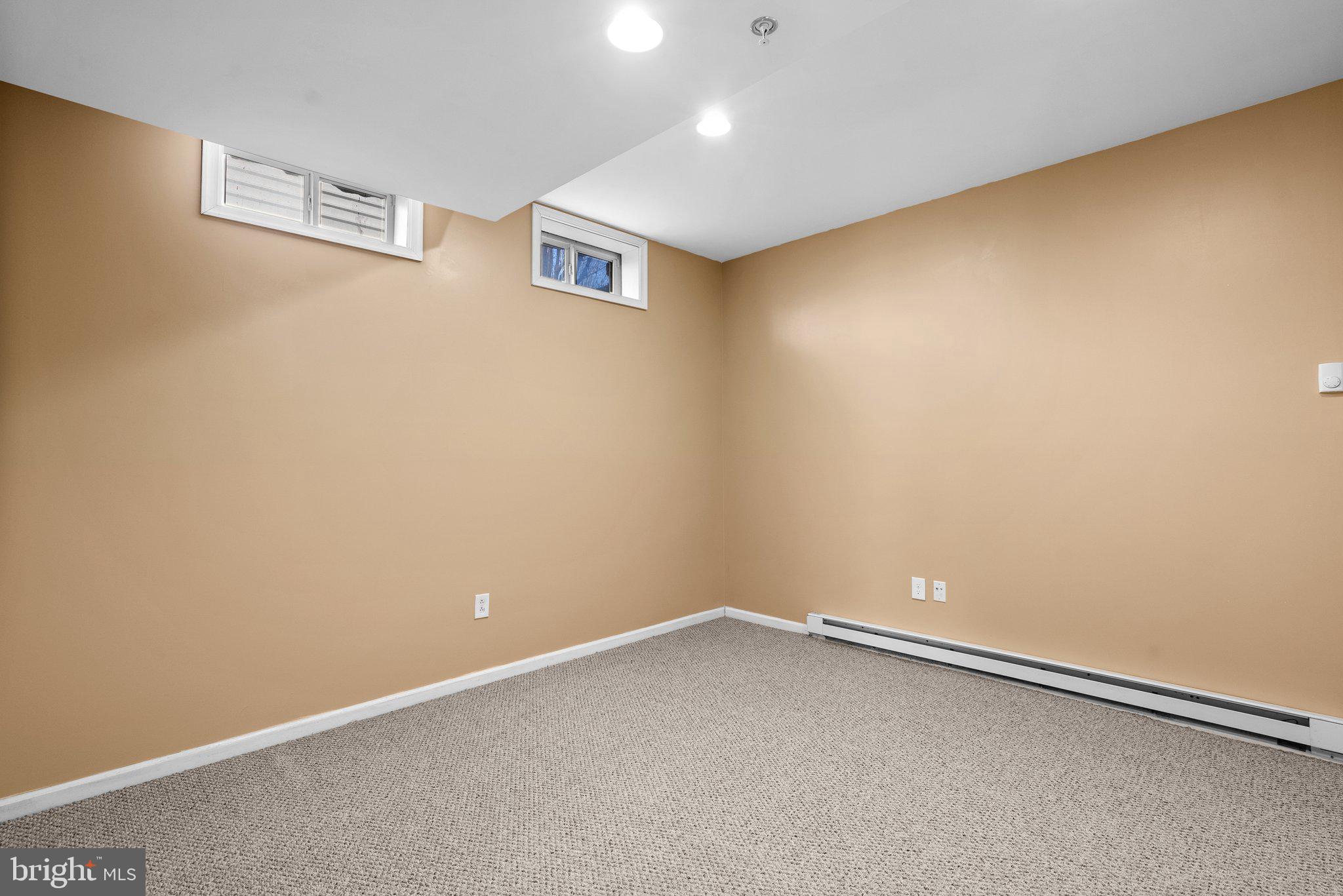 HIGHLANDS AT CLARKSBURG - Residential