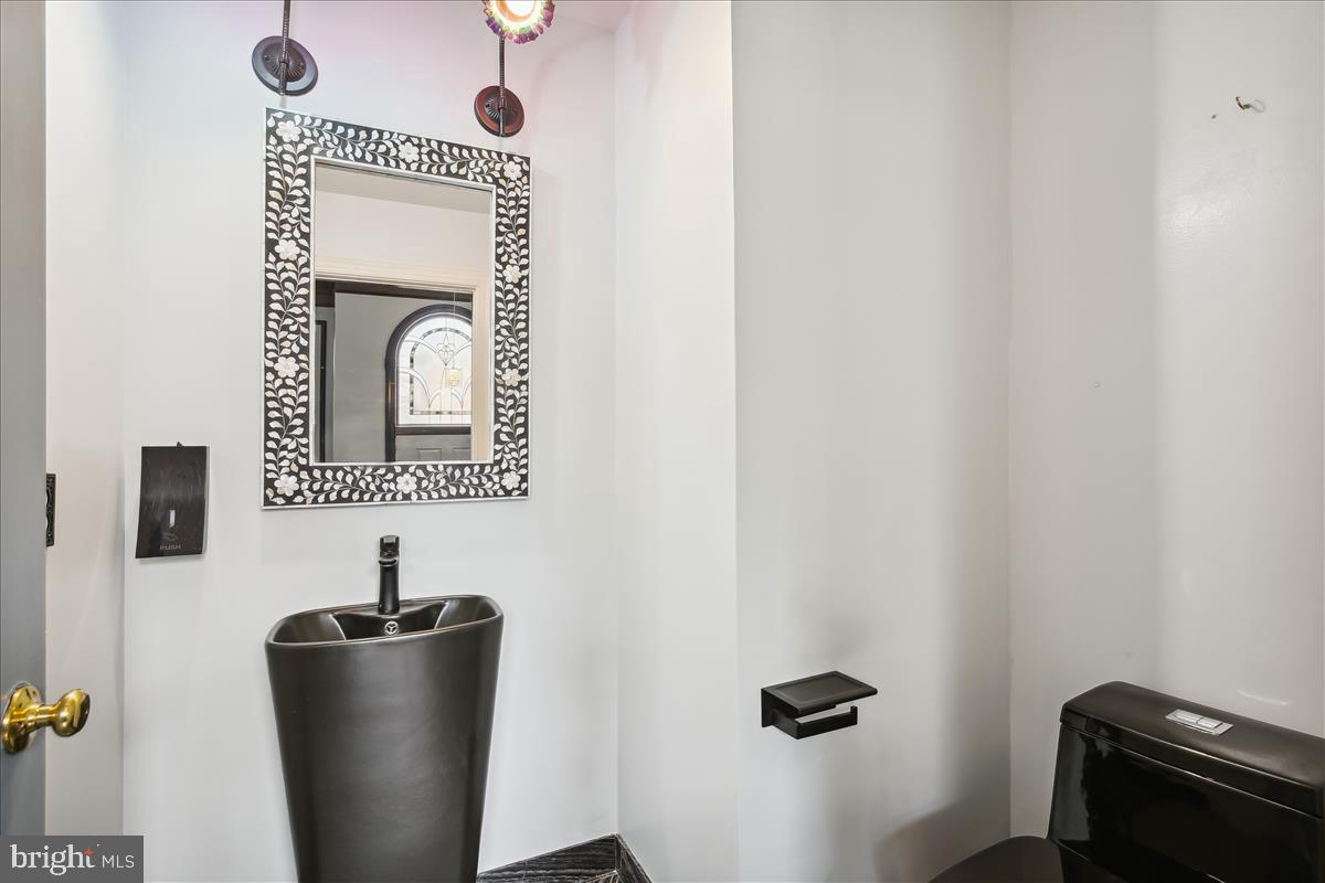 KIDWELL TOWNS - Residential Lease