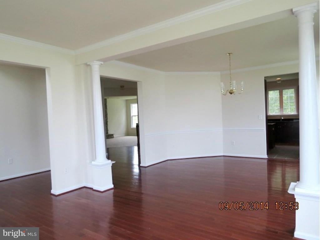 MCCAULEY CROSSING - Residential