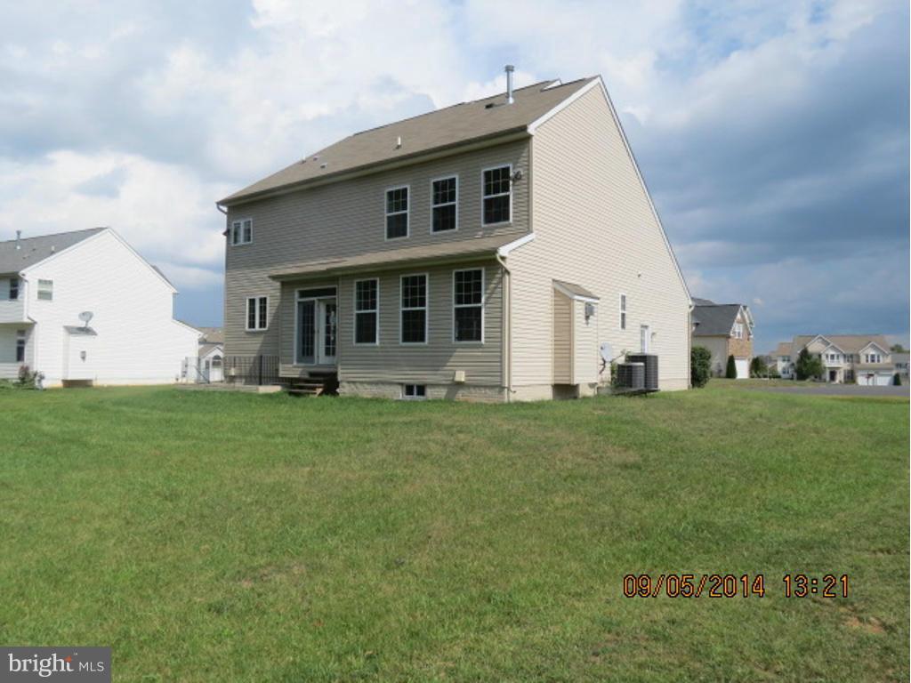 MCCAULEY CROSSING - Residential