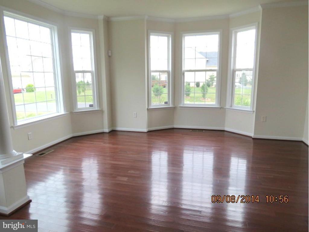 MCCAULEY CROSSING - Residential