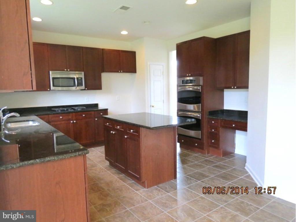 MCCAULEY CROSSING - Residential