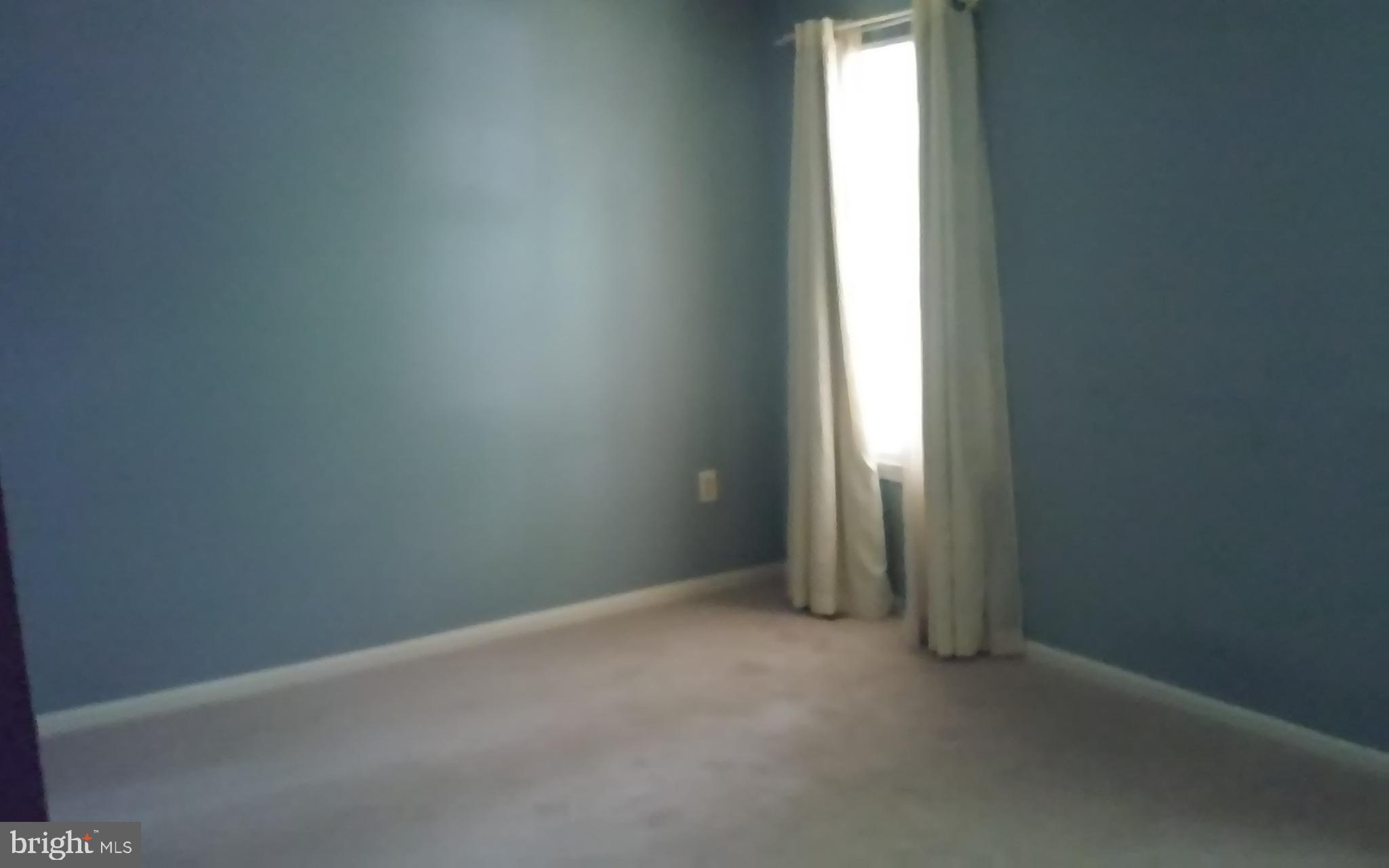 HAMPSHIRE - Residential