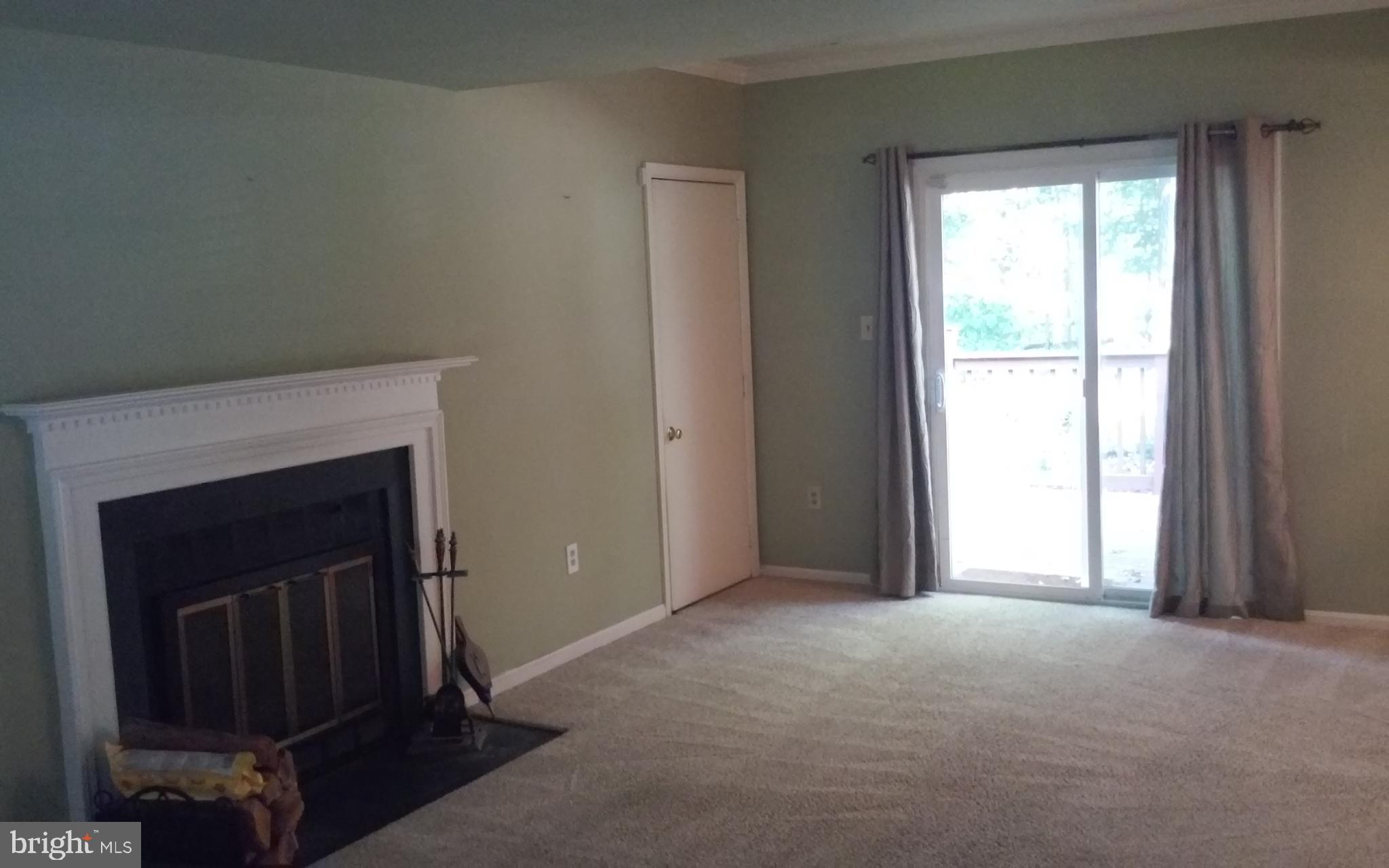 HAMPSHIRE - Residential