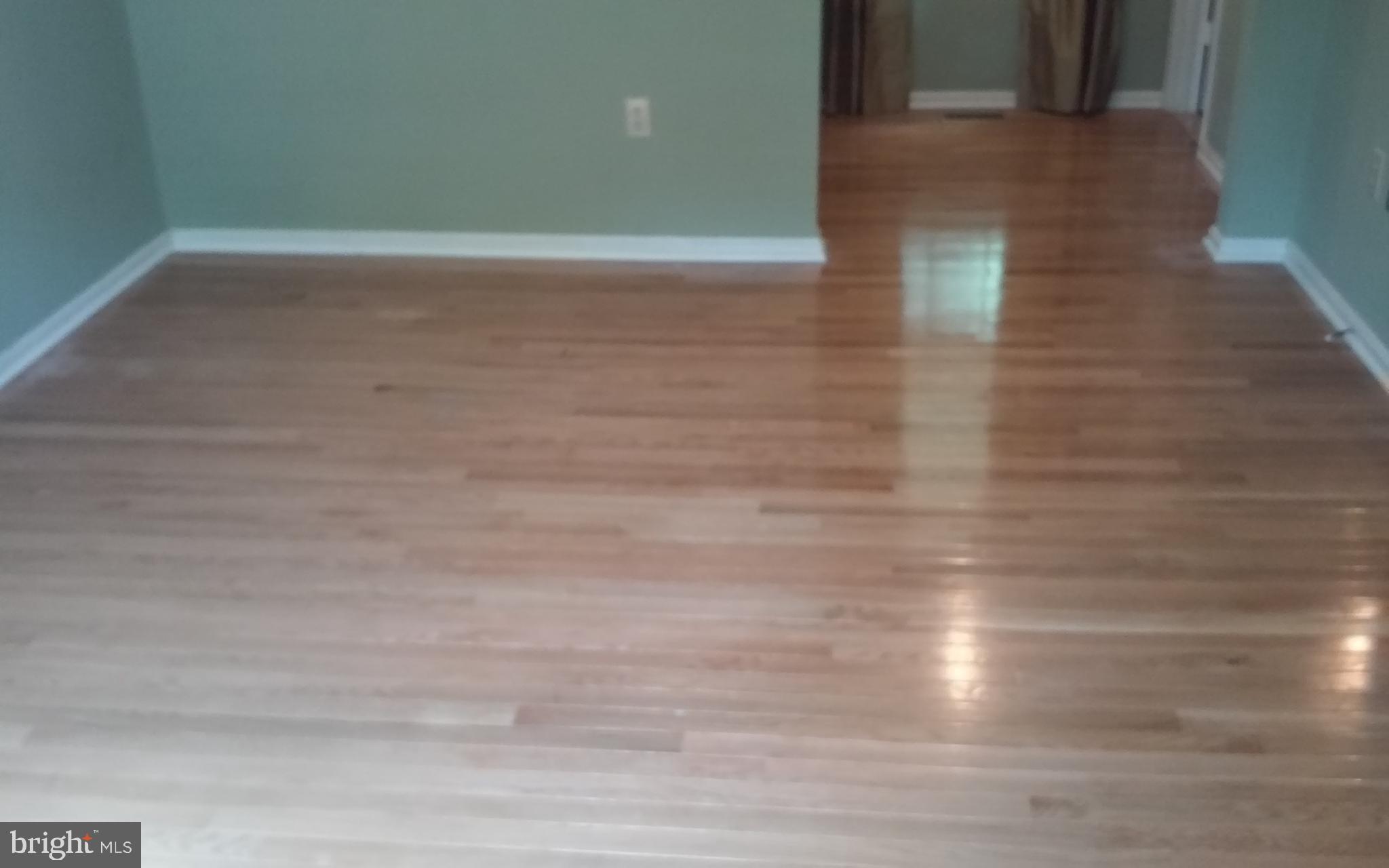 HAMPSHIRE - Residential