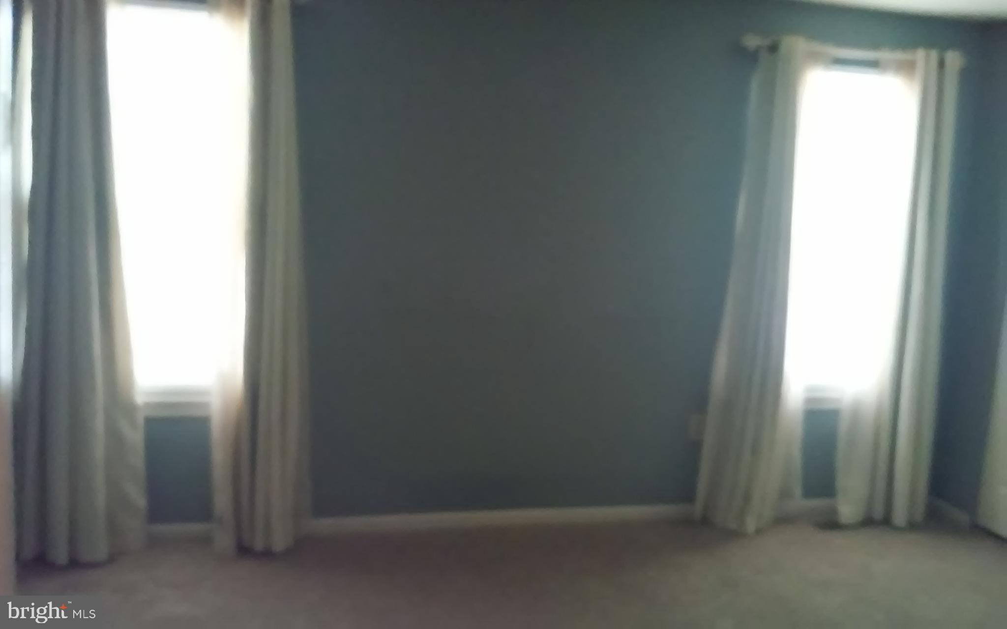 HAMPSHIRE - Residential