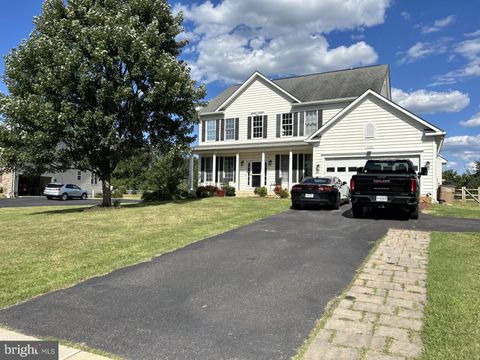 Homes For Sale - 14305 S Hall Court<br/> CULPEPER, VA 22701