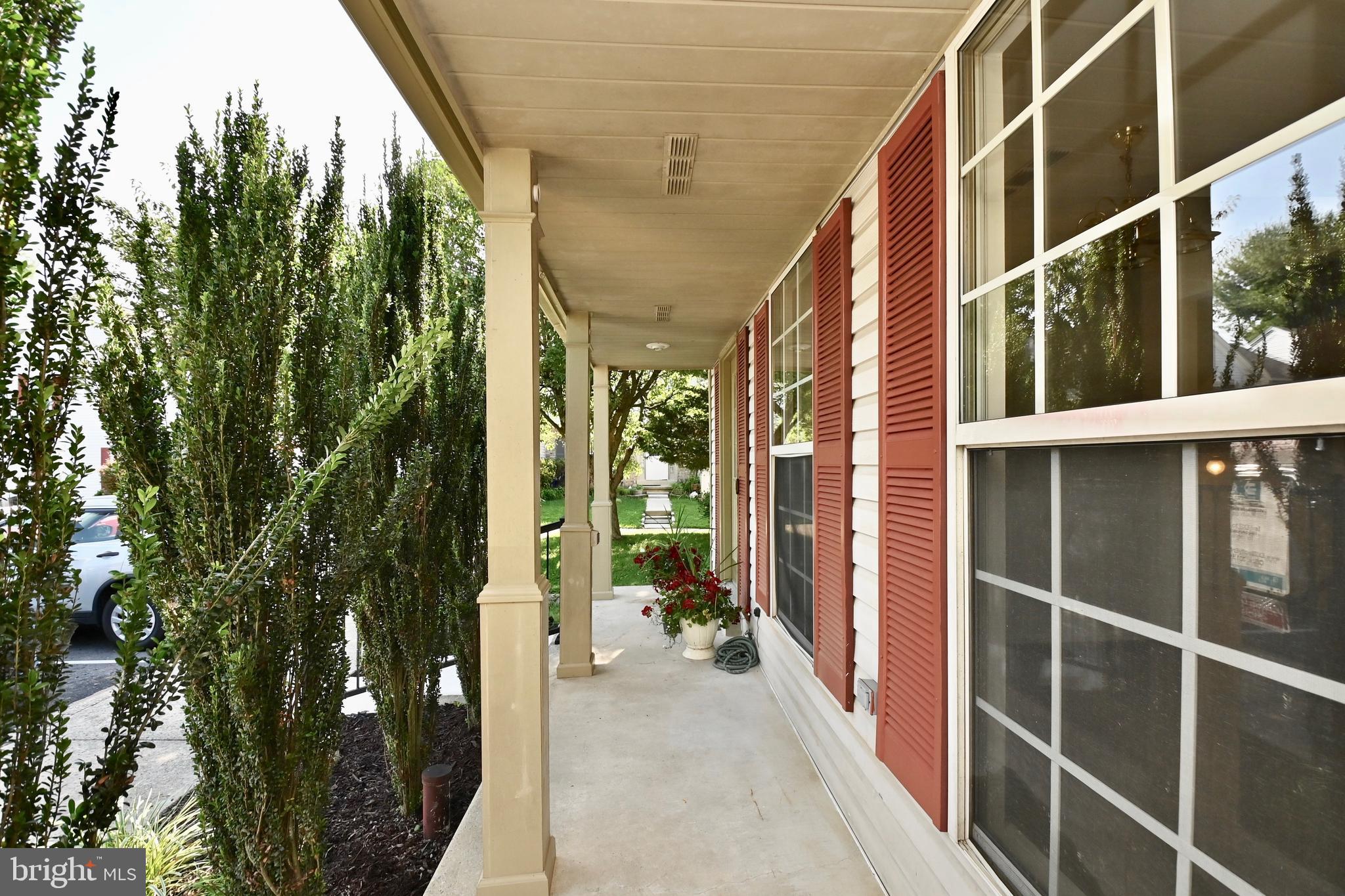 LONGMEAD CROSSING - Residential