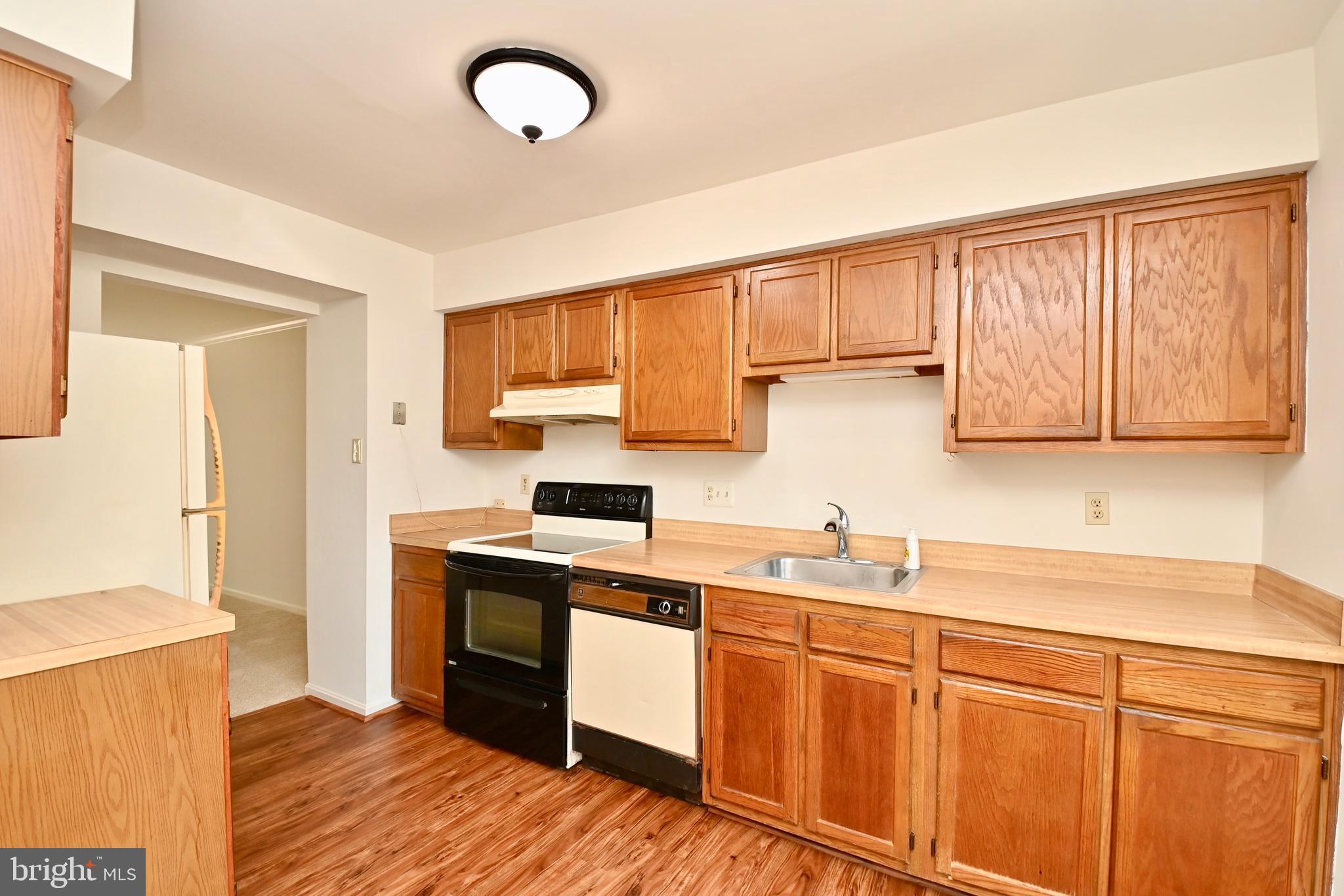 LONGMEAD CROSSING - Residential