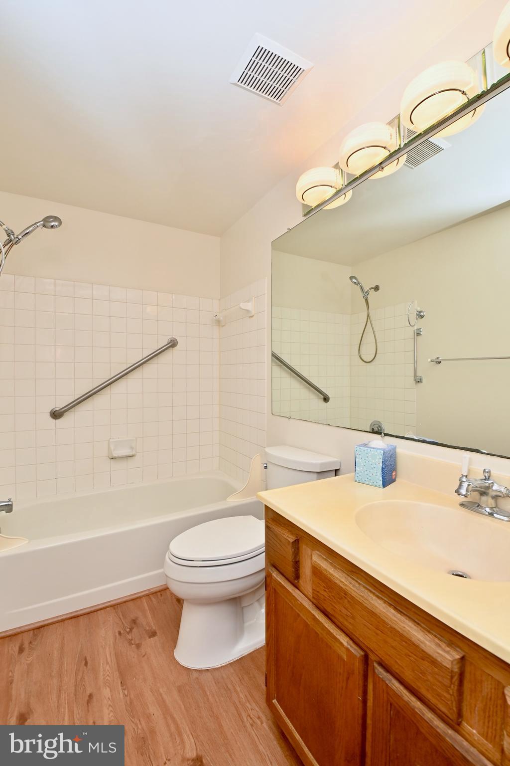 LONGMEAD CROSSING - Residential