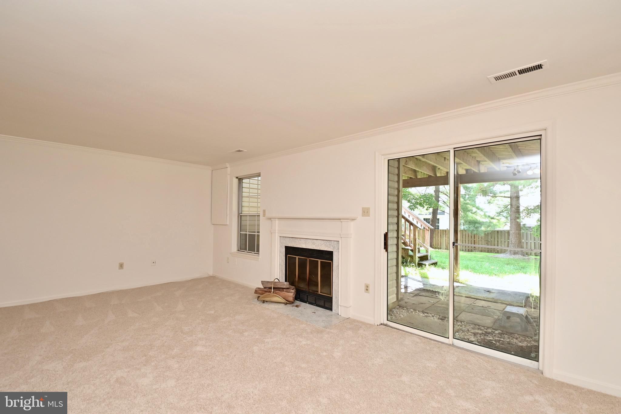 LONGMEAD CROSSING - Residential