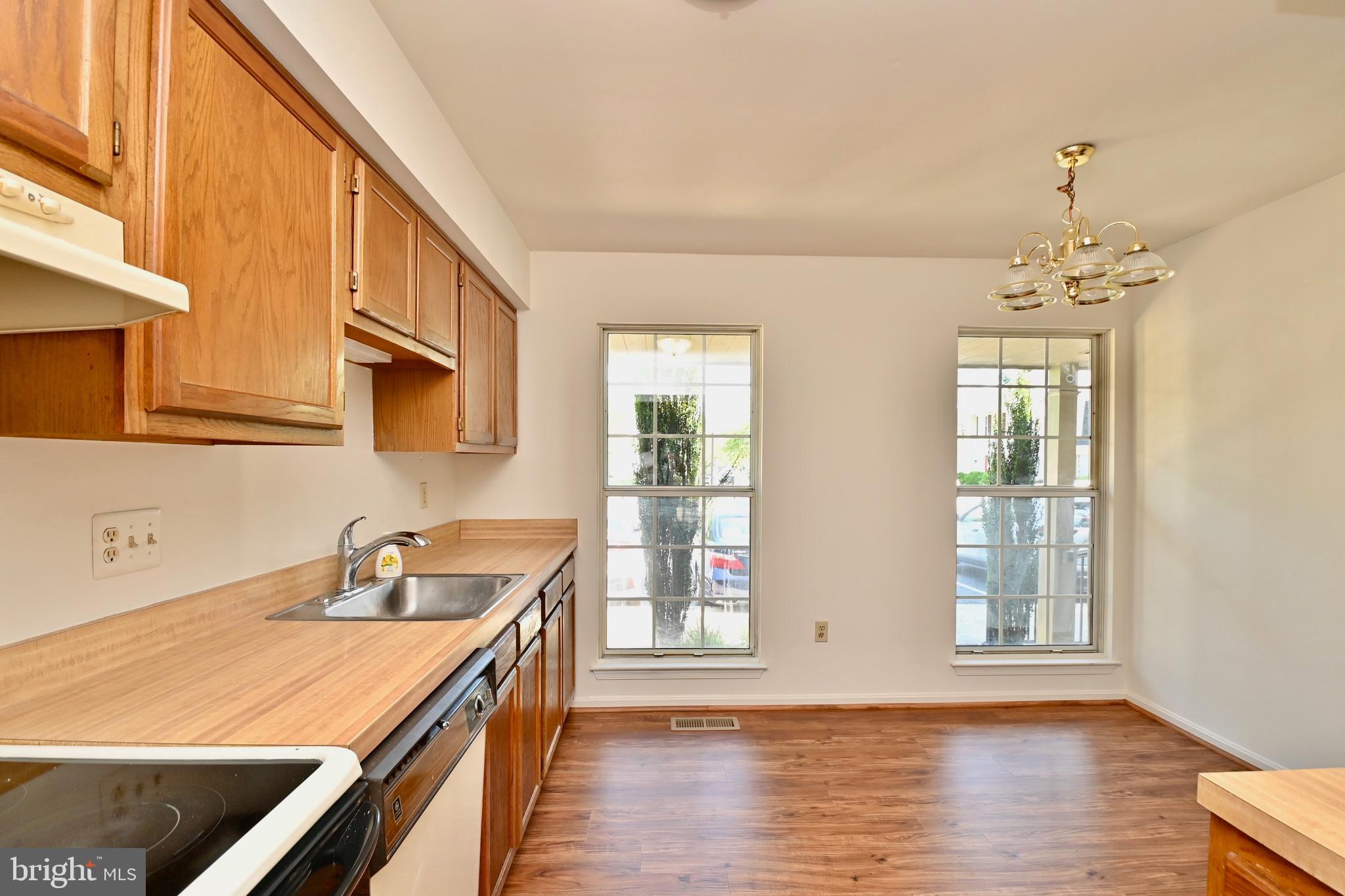 LONGMEAD CROSSING - Residential