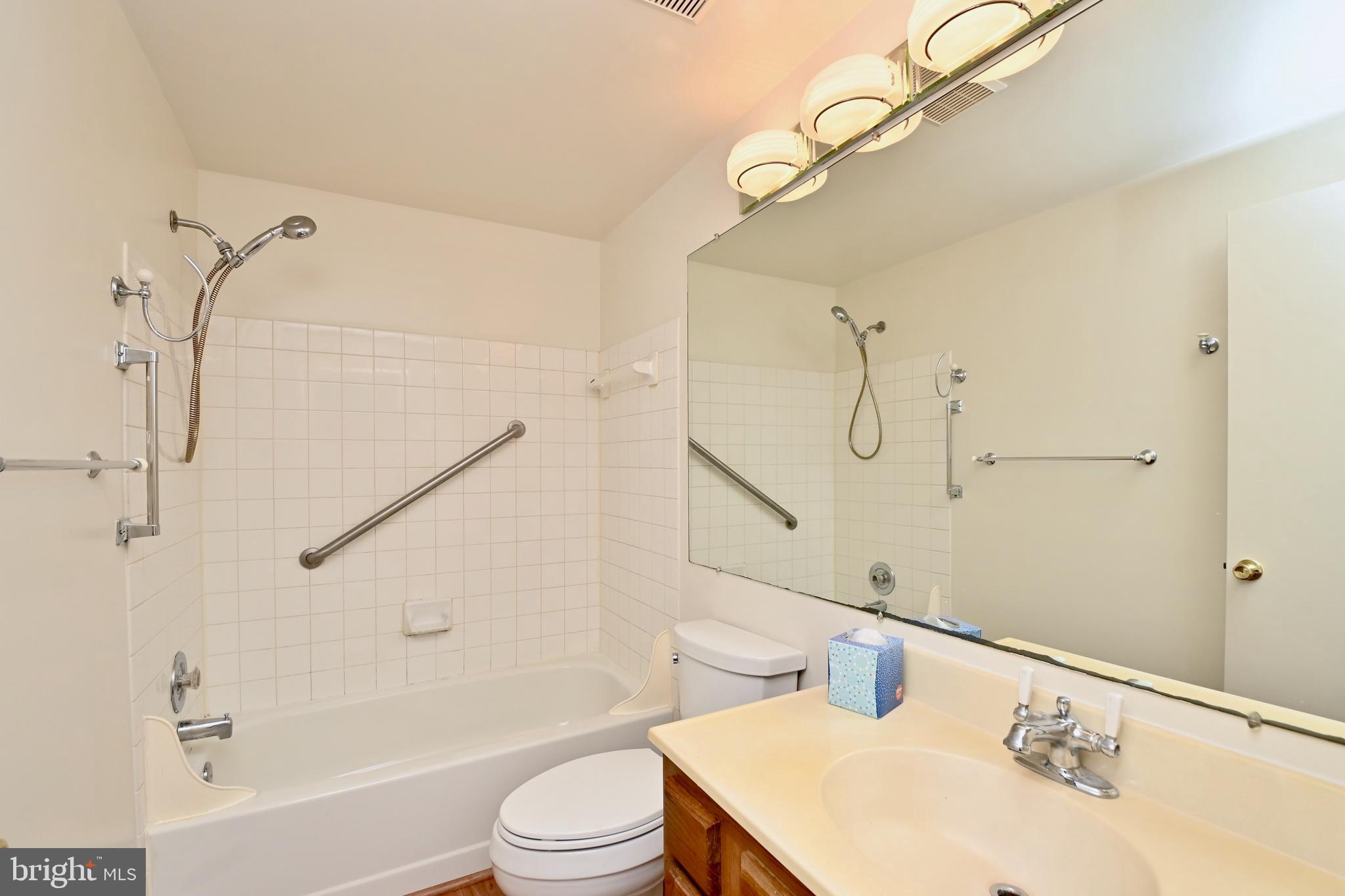 LONGMEAD CROSSING - Residential