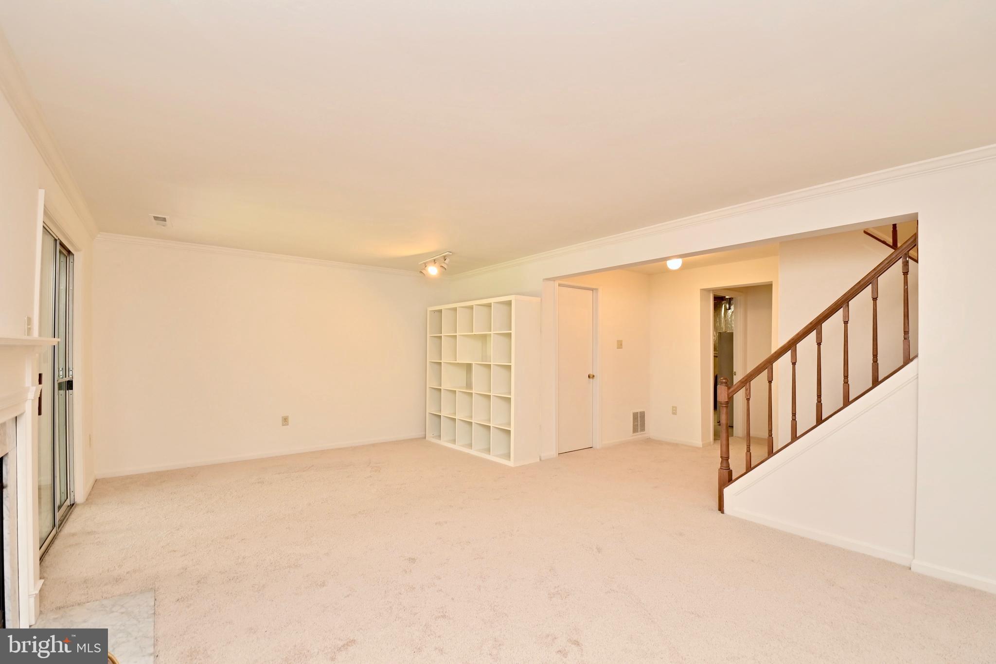 LONGMEAD CROSSING - Residential