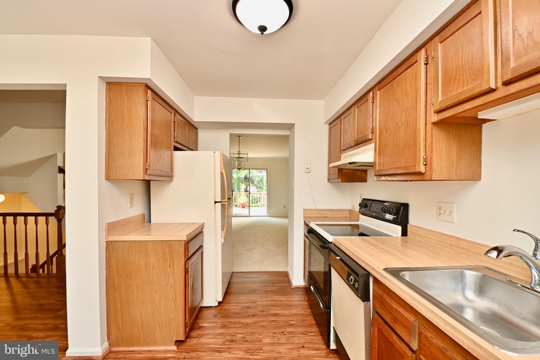 LONGMEAD CROSSING - Residential