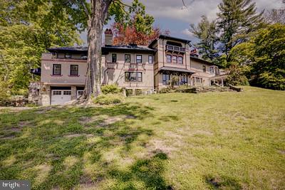 CHESTNUT HILL - Residential