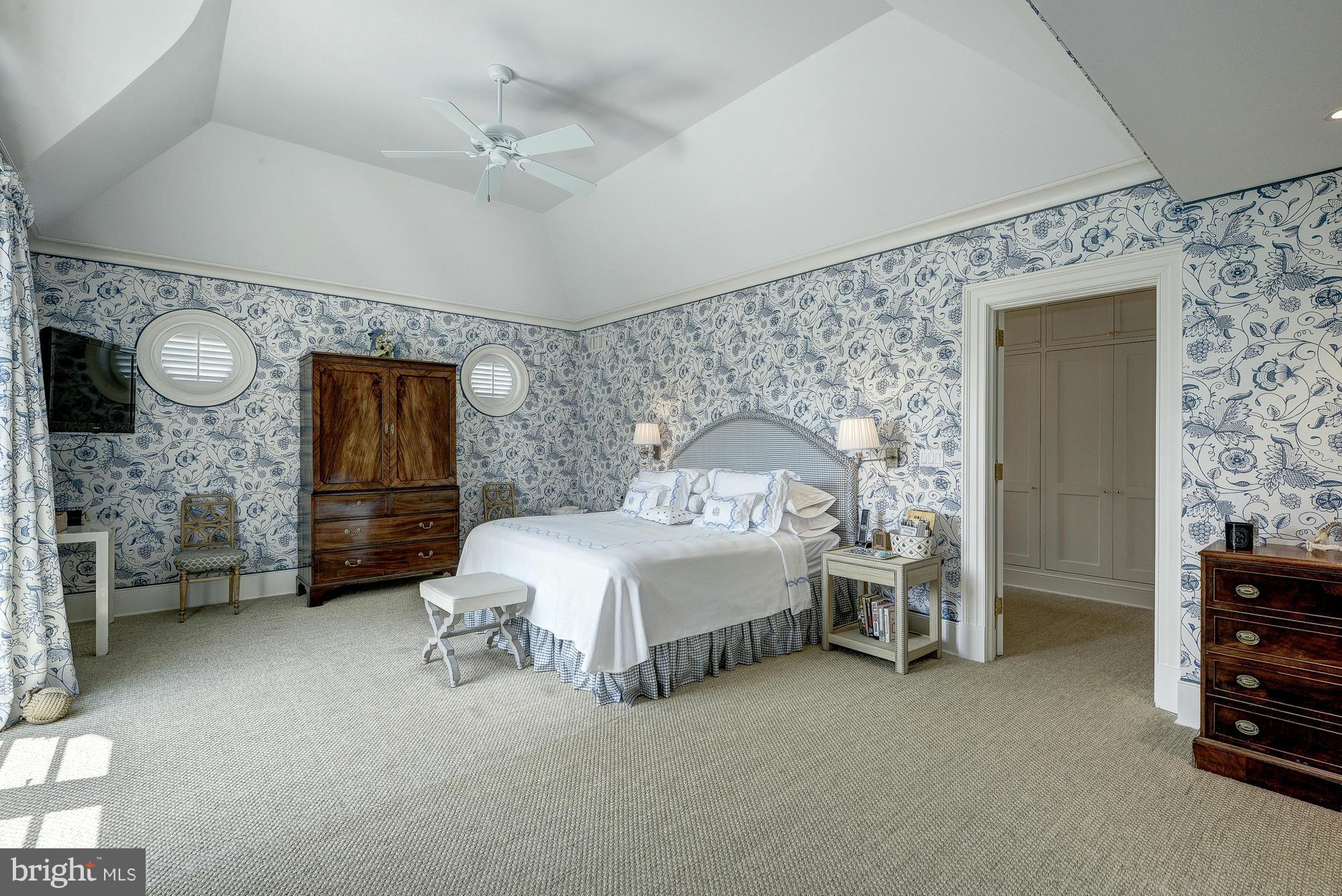 BERKLEY - Residential