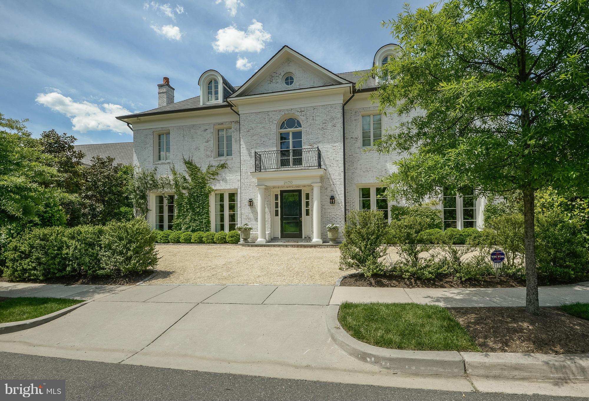BERKLEY - Residential
