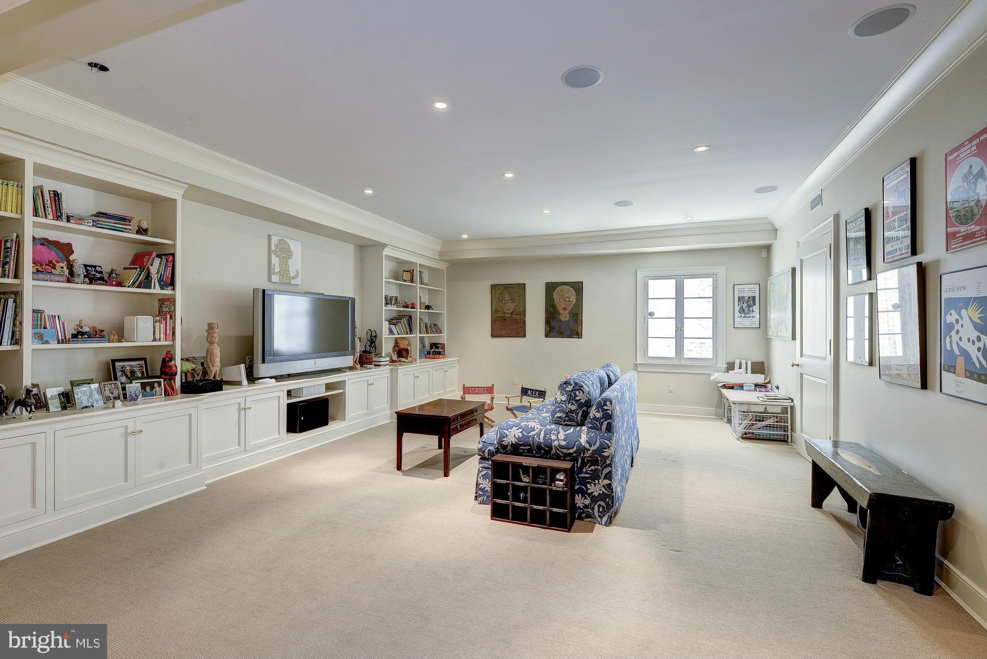 BERKLEY - Residential