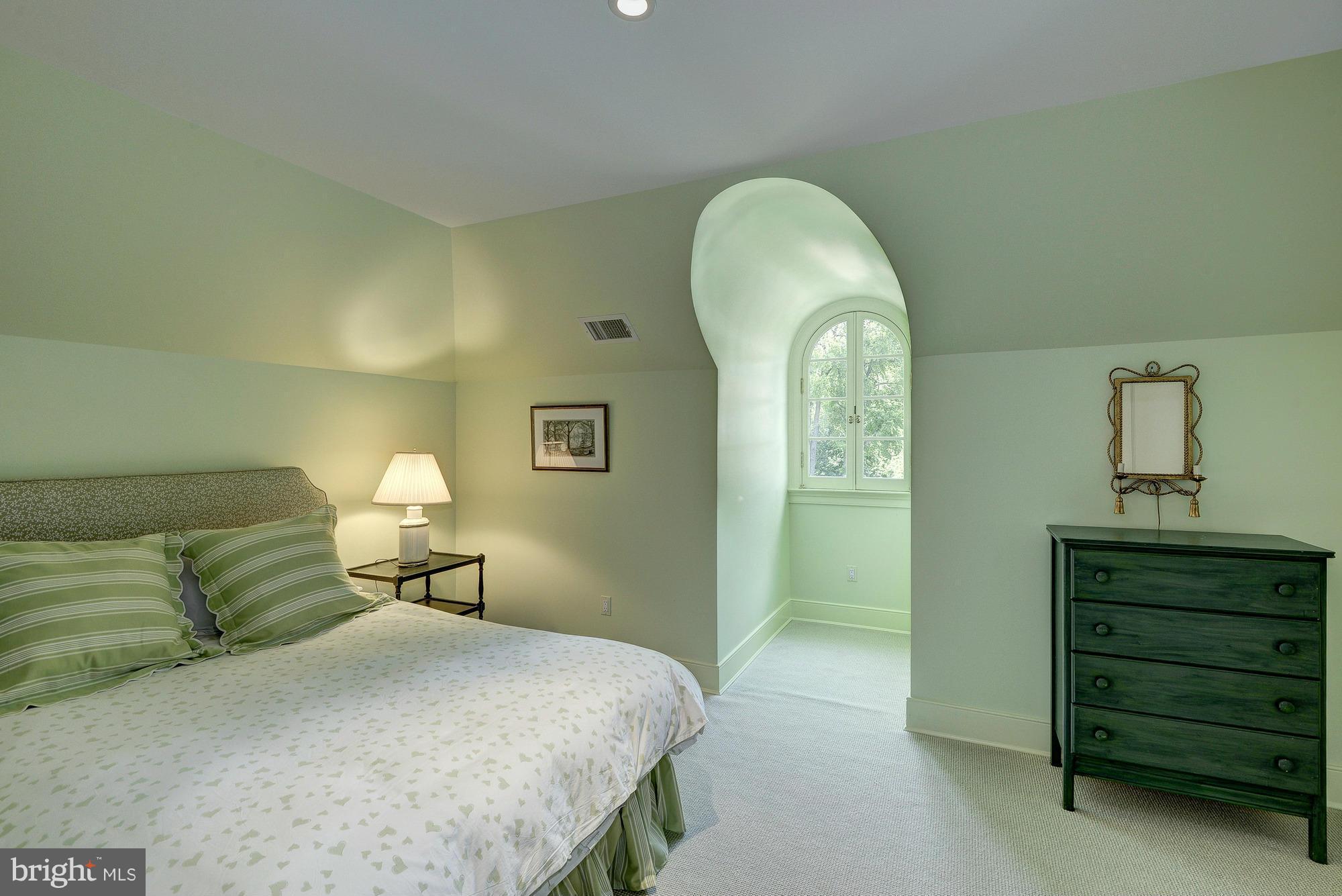 BERKLEY - Residential