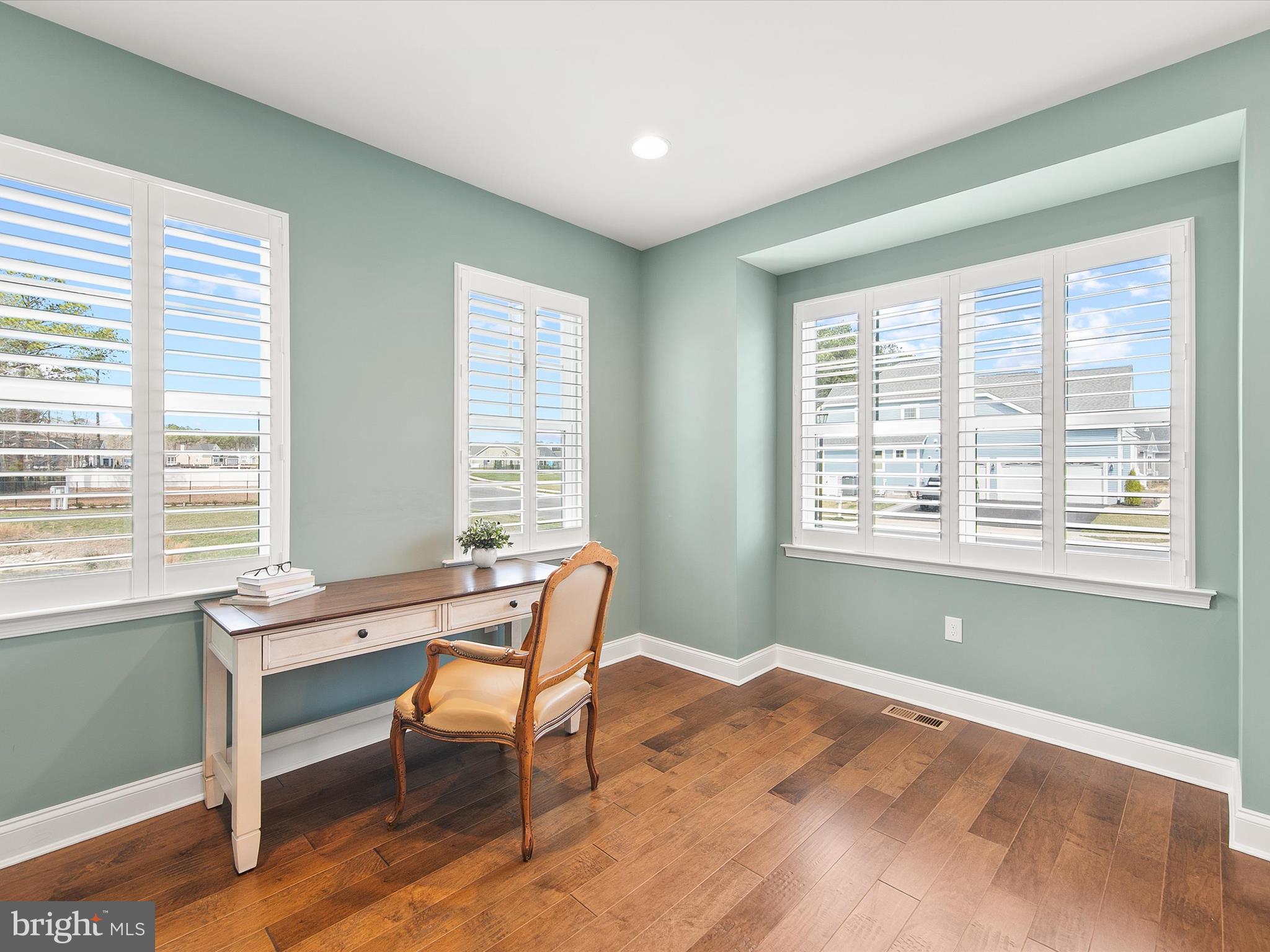 26300 TRIBUTARY BOULEVARD