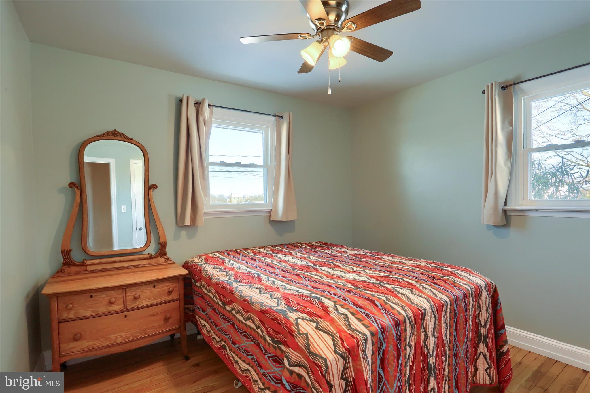 HILLTOP MANOR - Residential