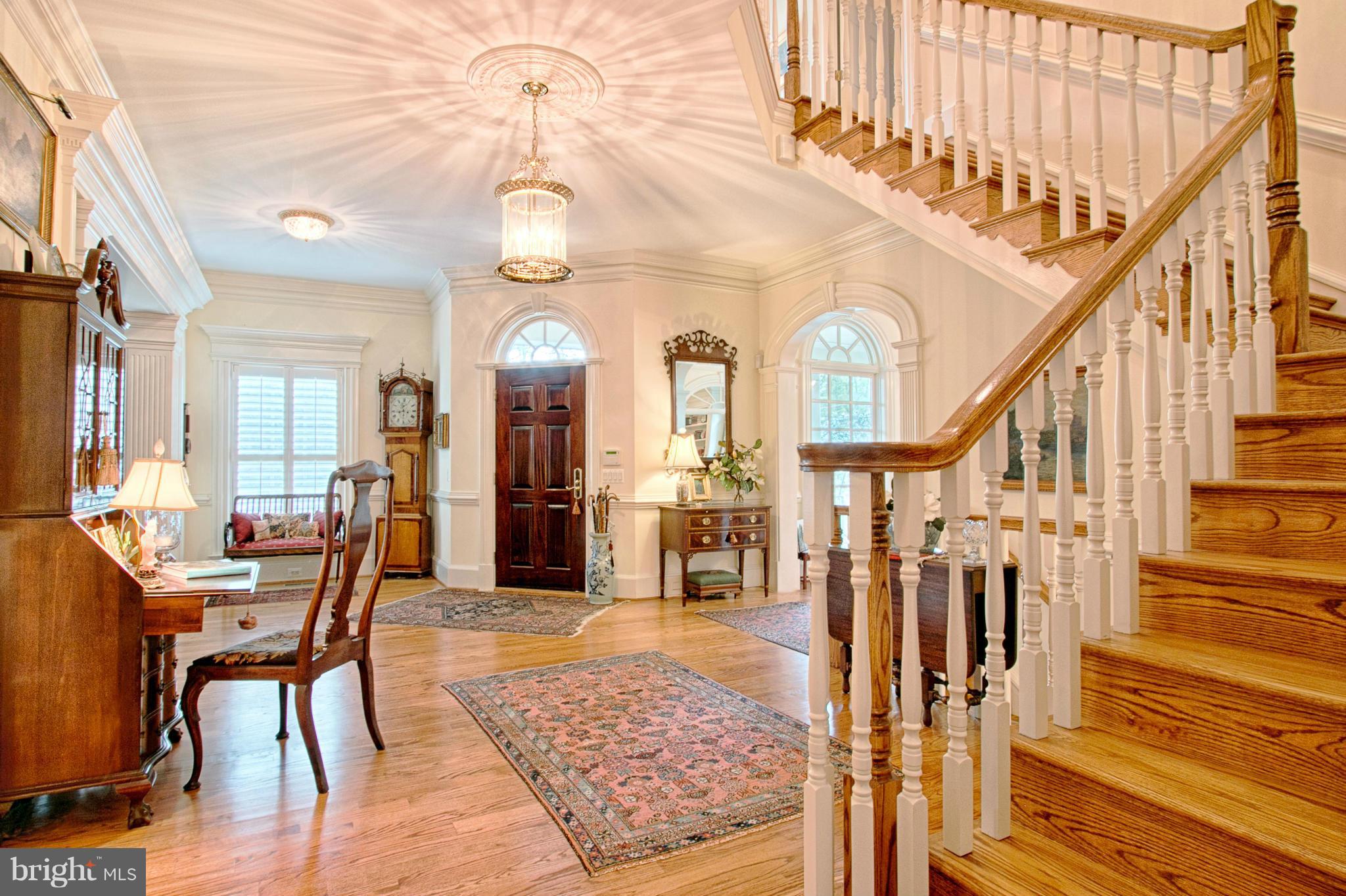 COUNTRY CLUB HILLS - Residential