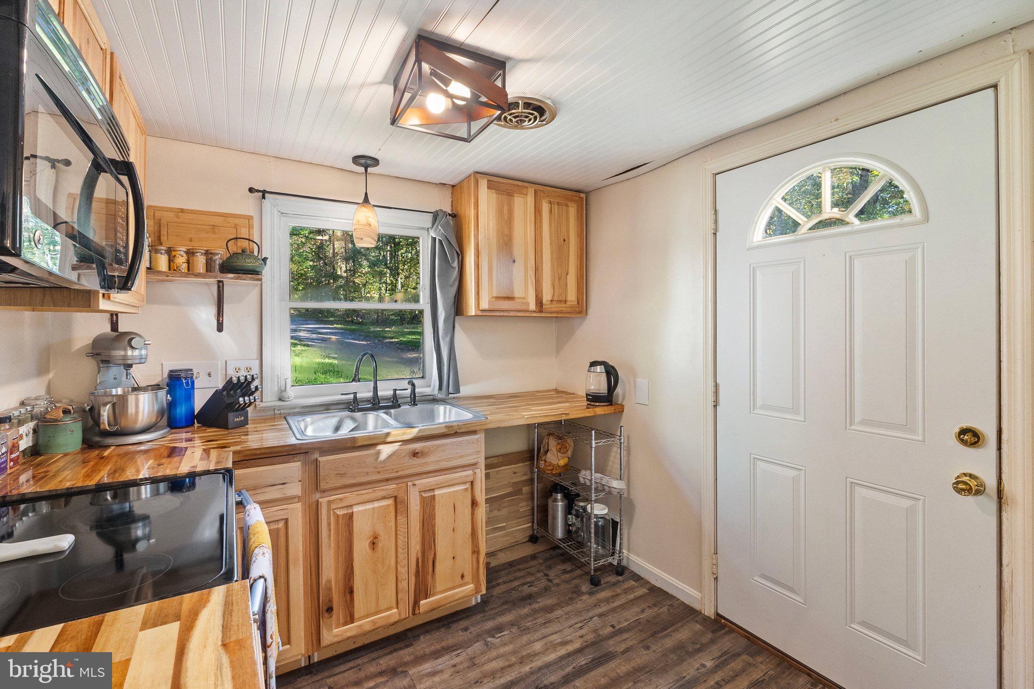 PIN OAK - Residential