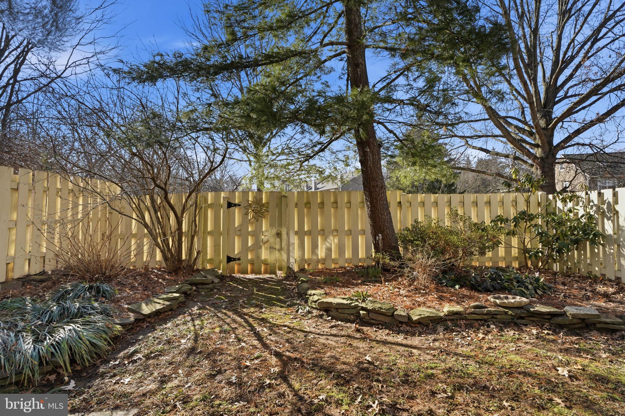 TANGLEWOOD - Residential