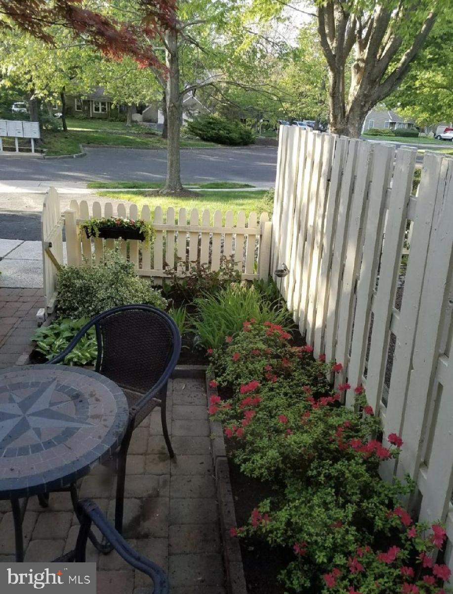 TANGLEWOOD - Residential