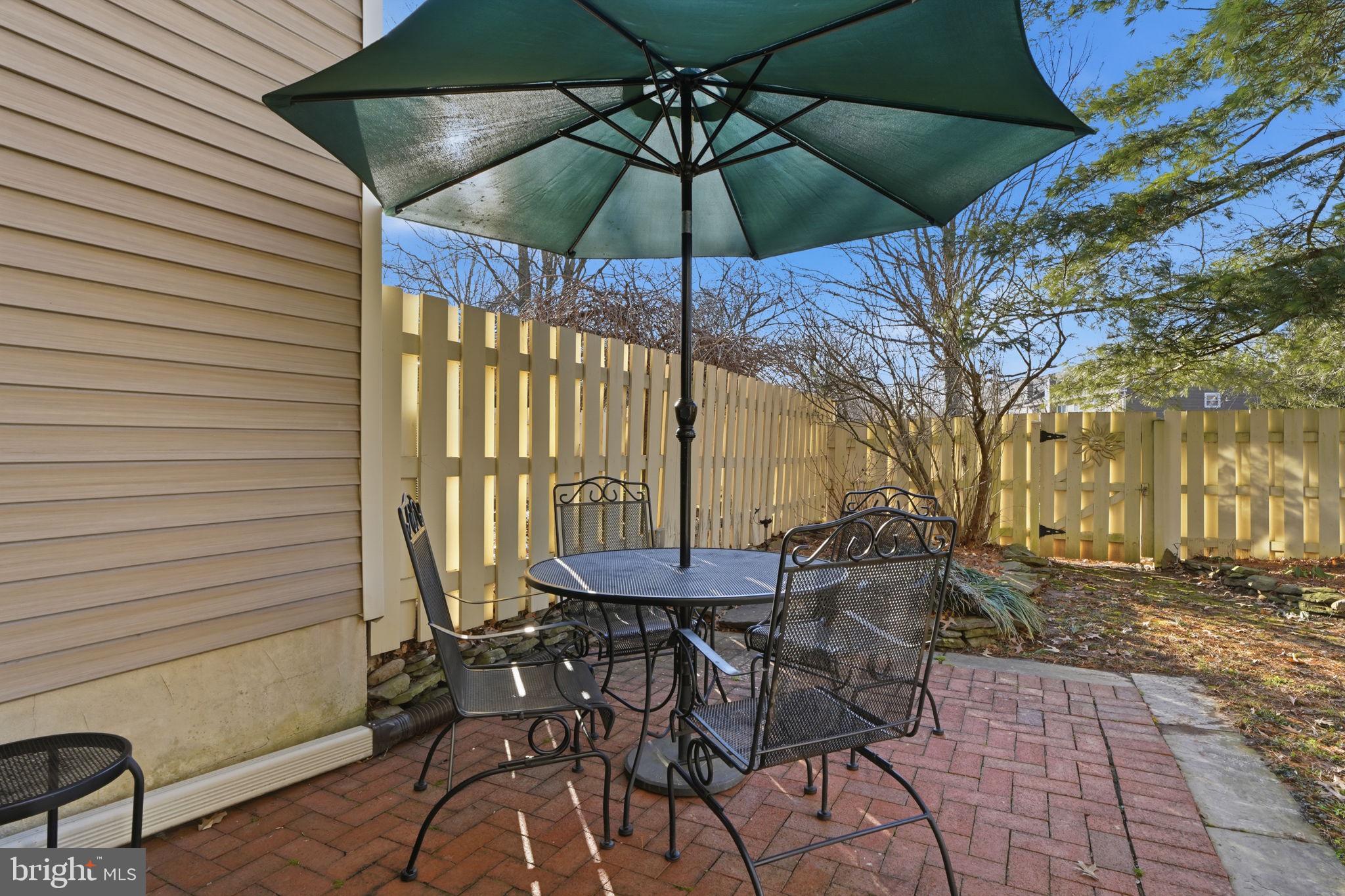 TANGLEWOOD - Residential