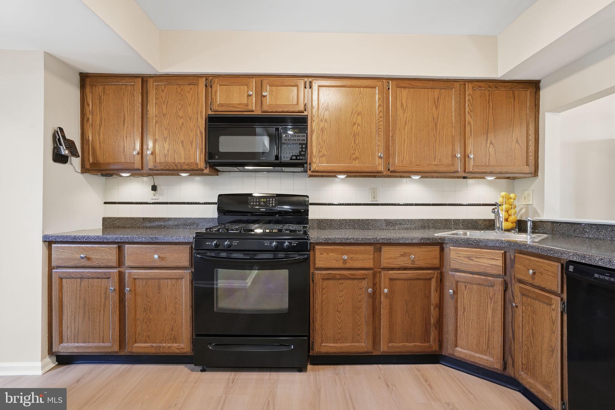 TANGLEWOOD - Residential