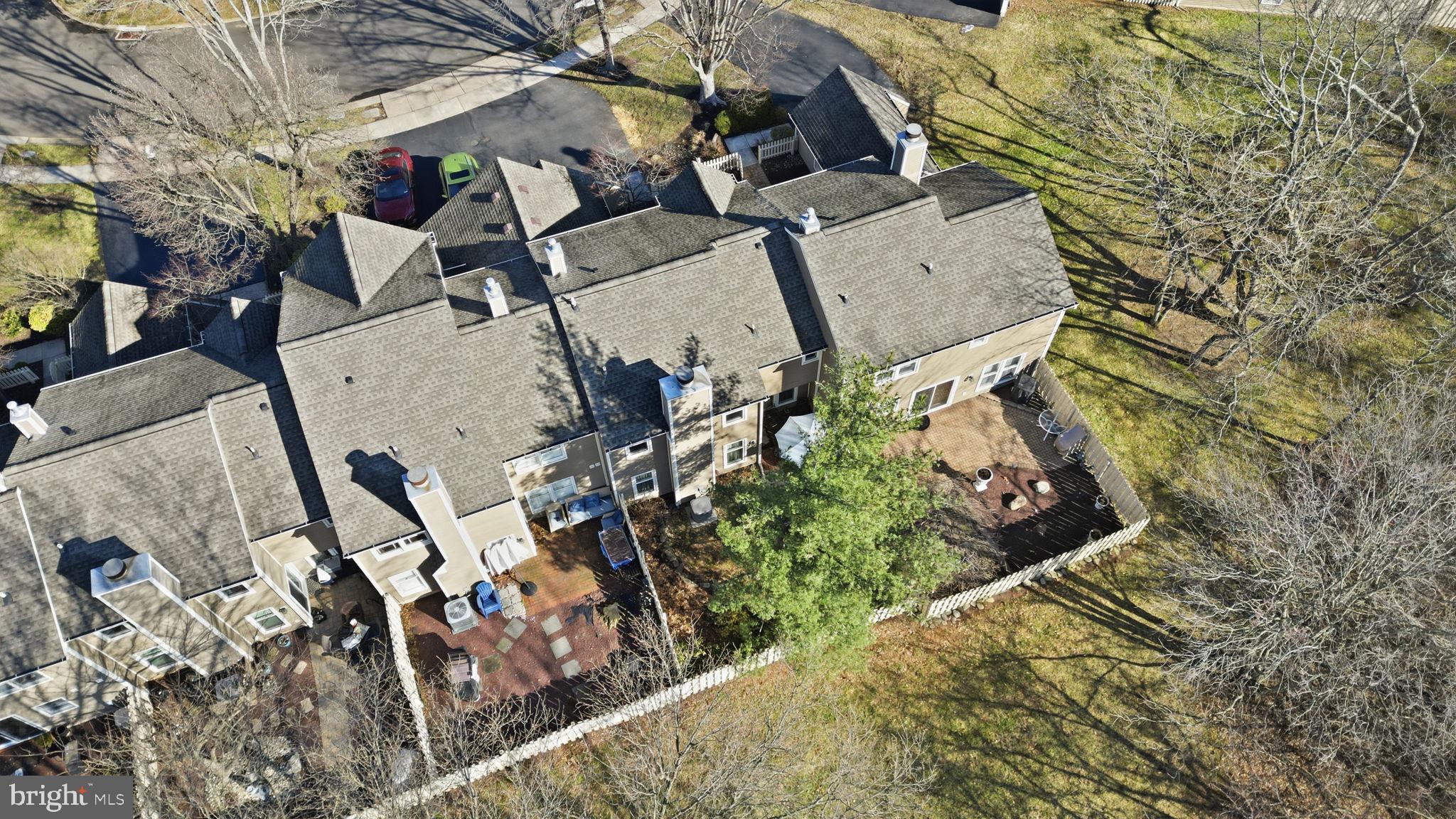 TANGLEWOOD - Residential