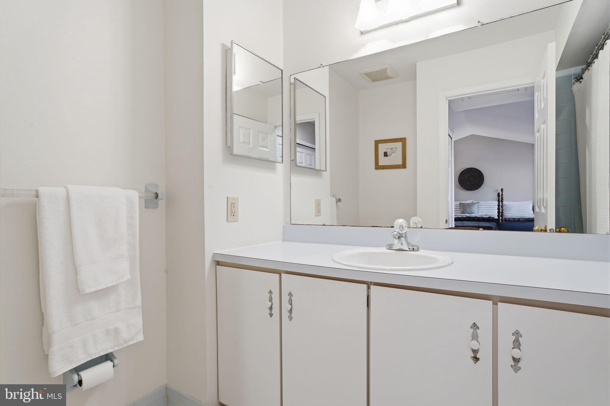 TANGLEWOOD - Residential