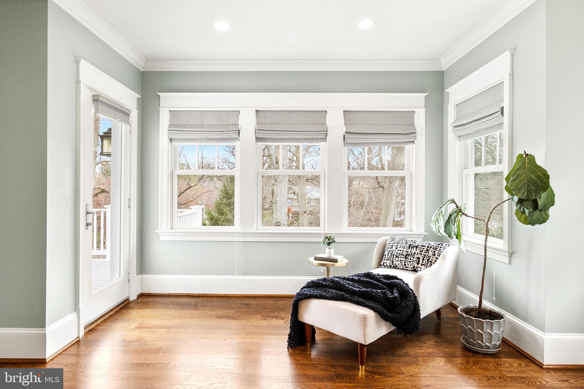 CHEVY CHASE - Residential