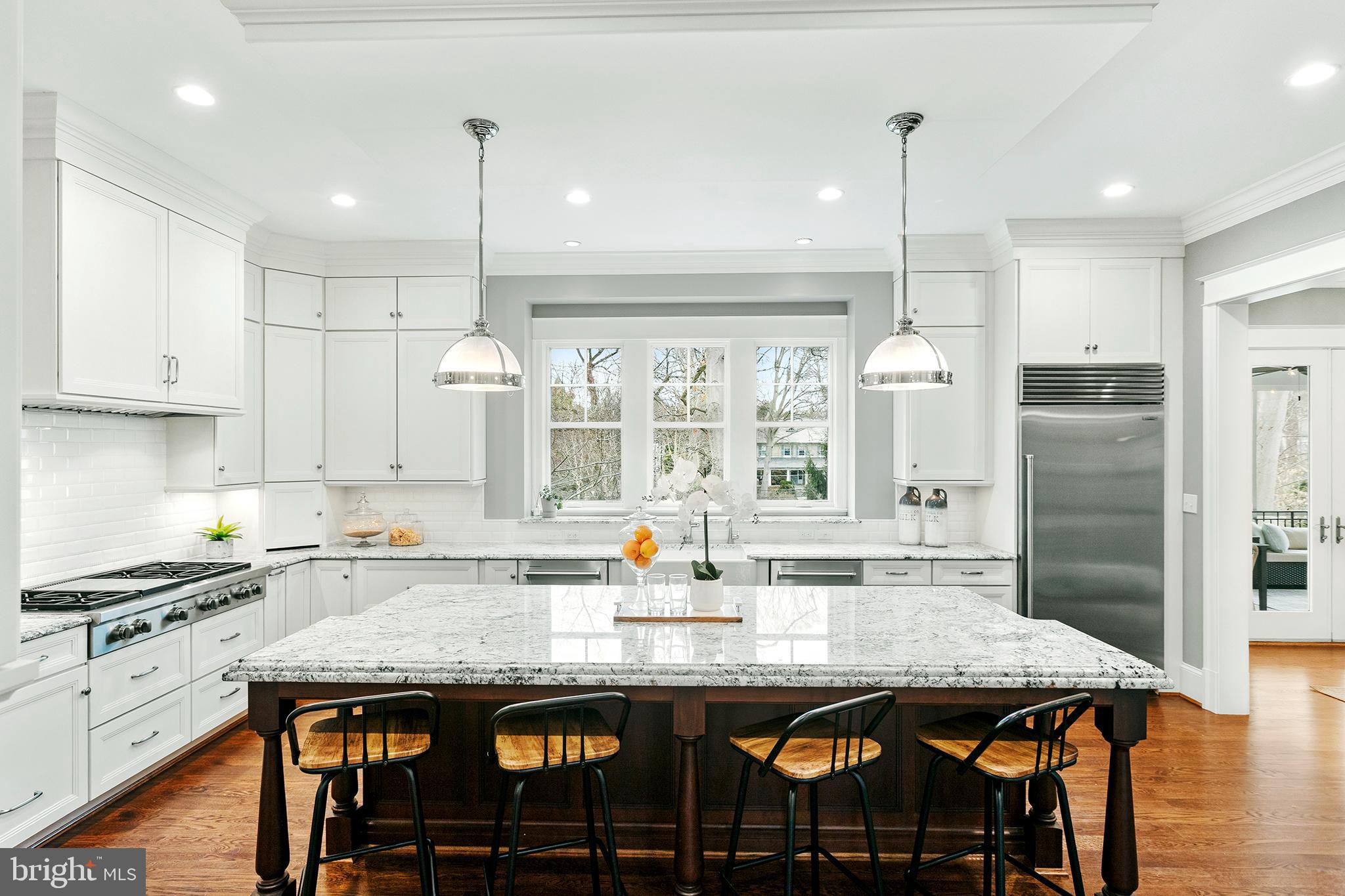 CHEVY CHASE - Residential