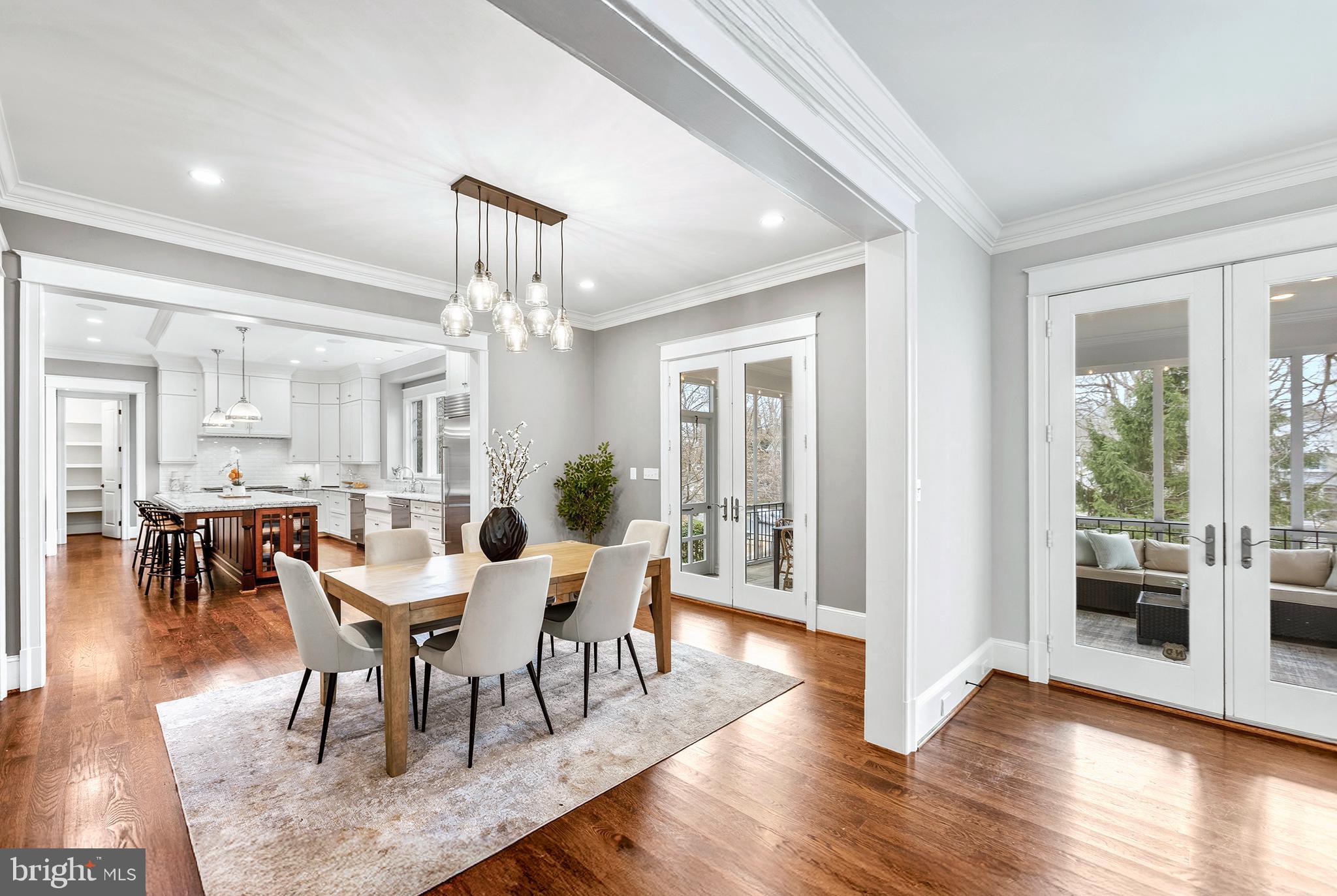 CHEVY CHASE - Residential