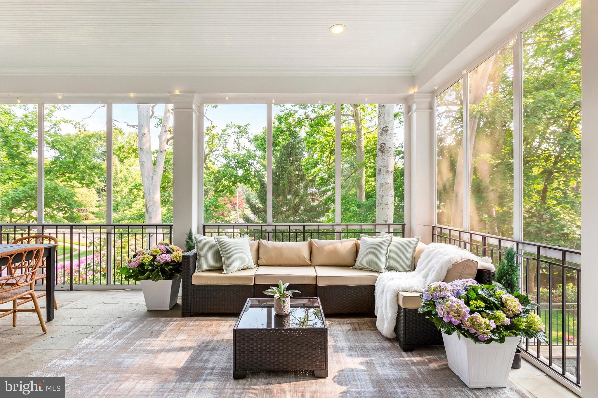 CHEVY CHASE - Residential