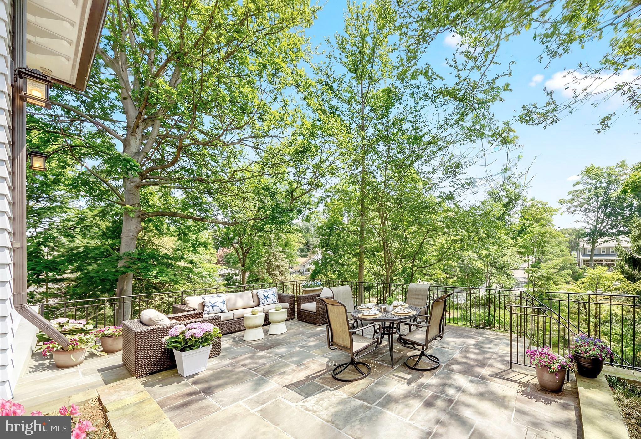 CHEVY CHASE - Residential