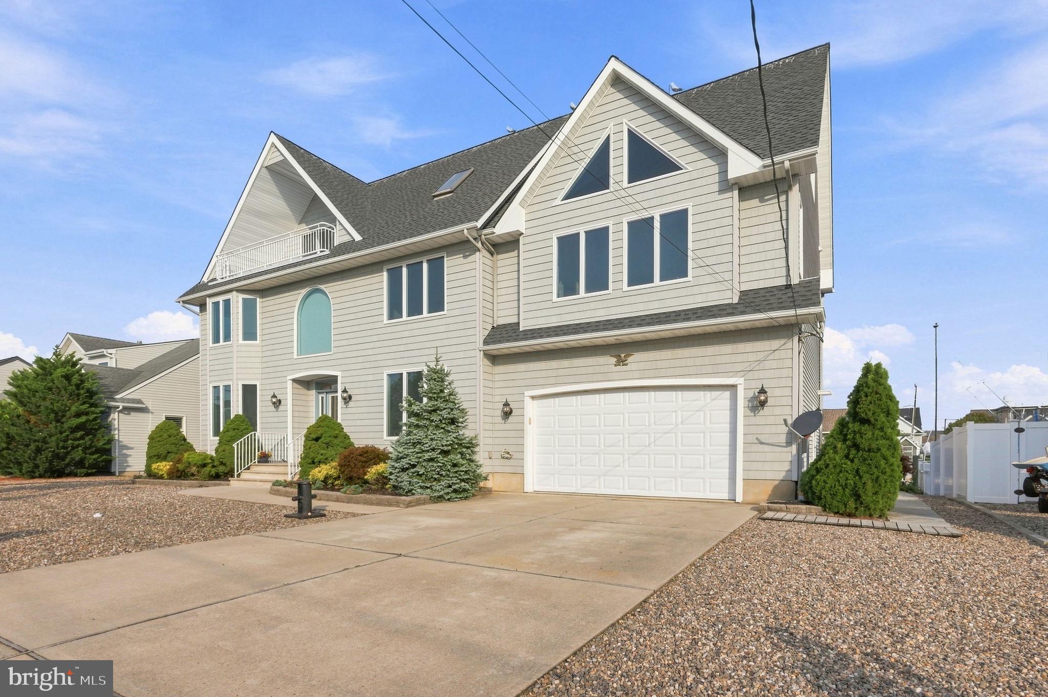 806 SPAR DRIVE
