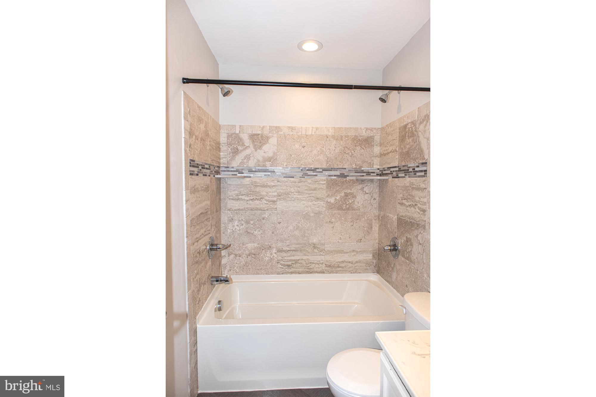 NORTHGATE - Residential Lease