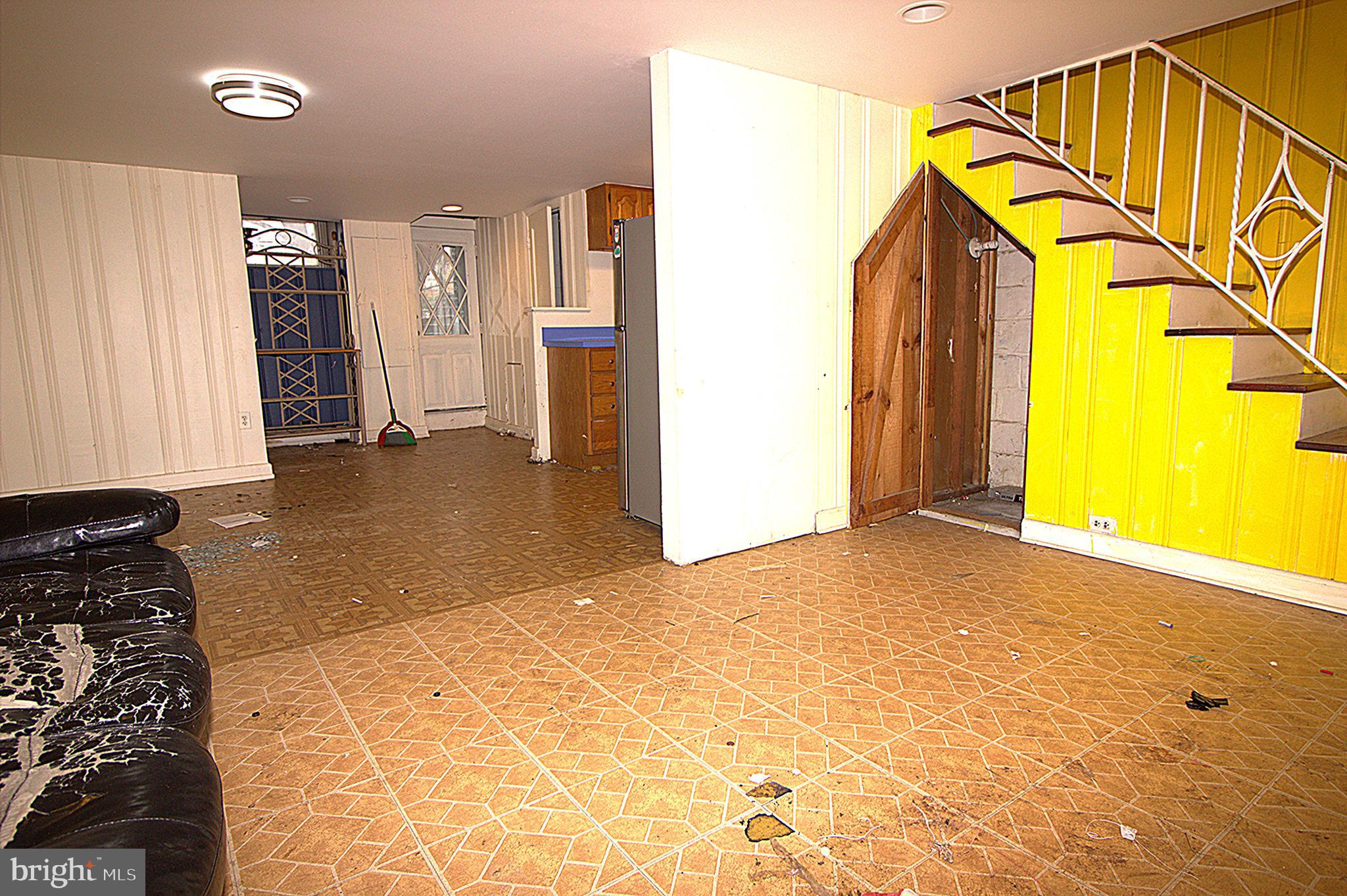 GREEKTOWN - Residential