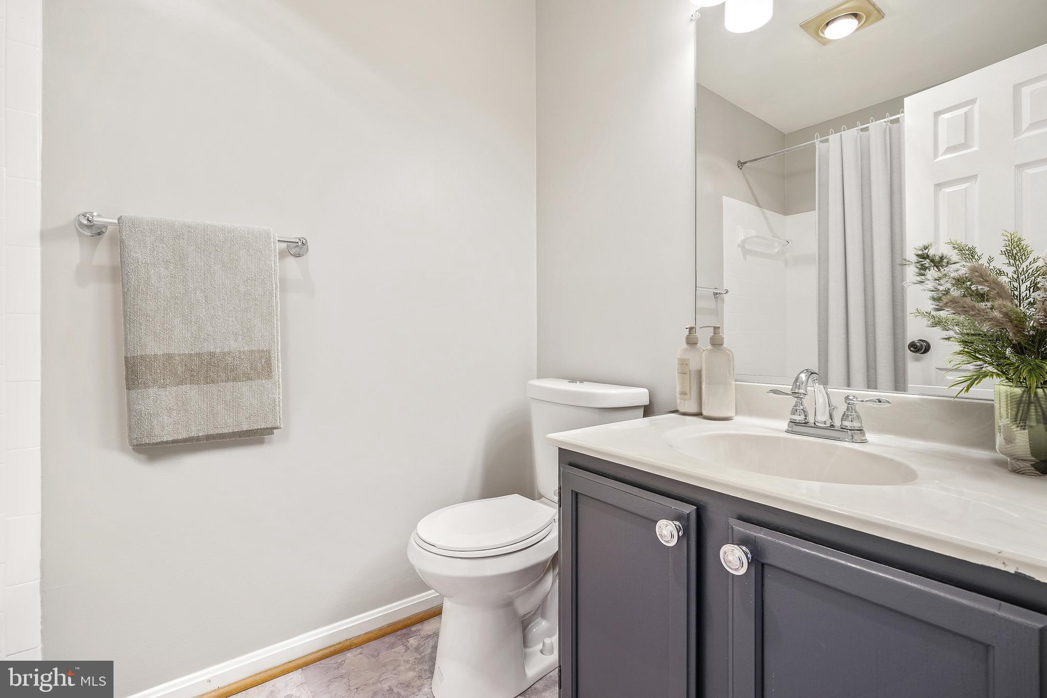 ROSECROFT COMMONS - Residential