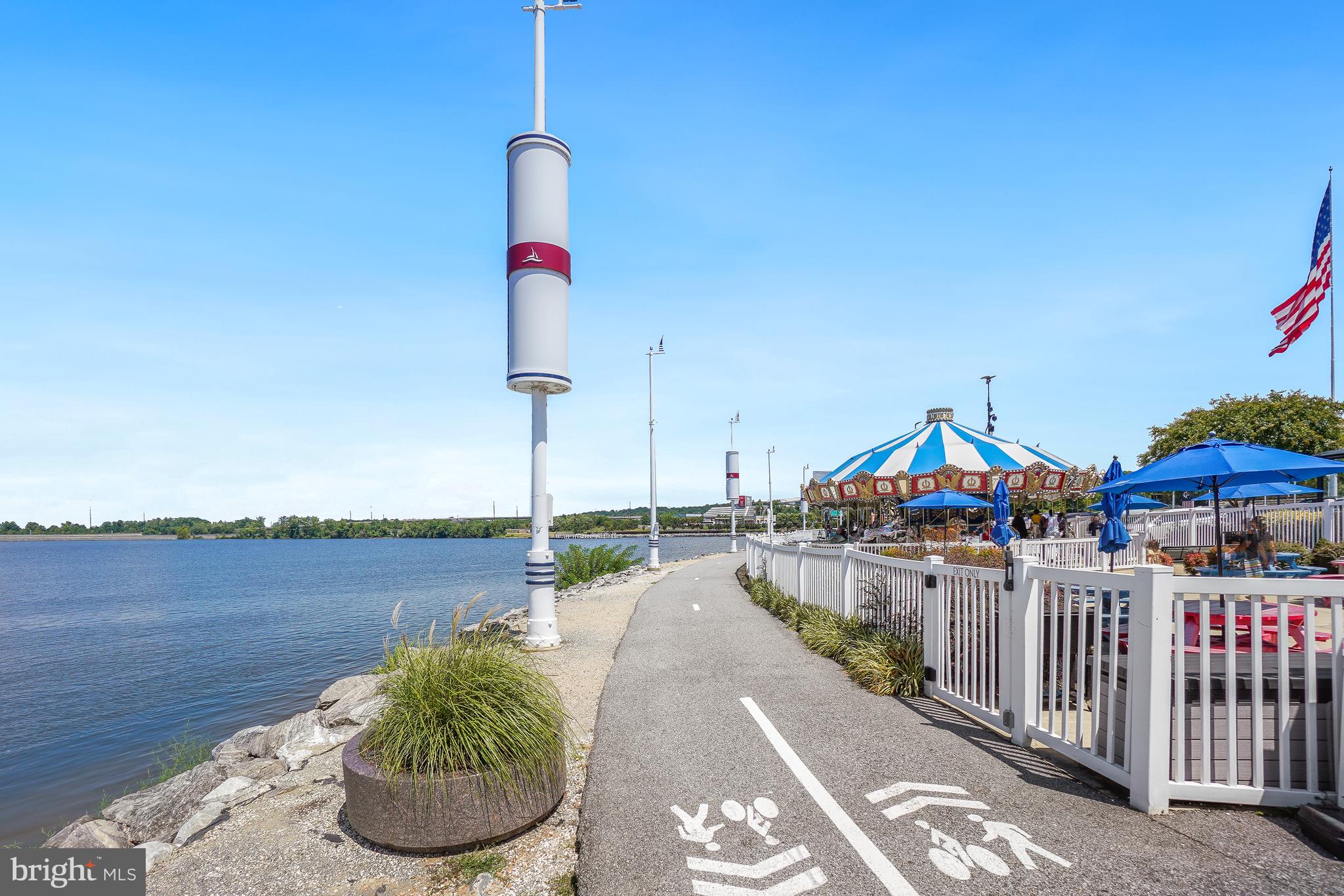 ROSECROFT COMMONS - Residential