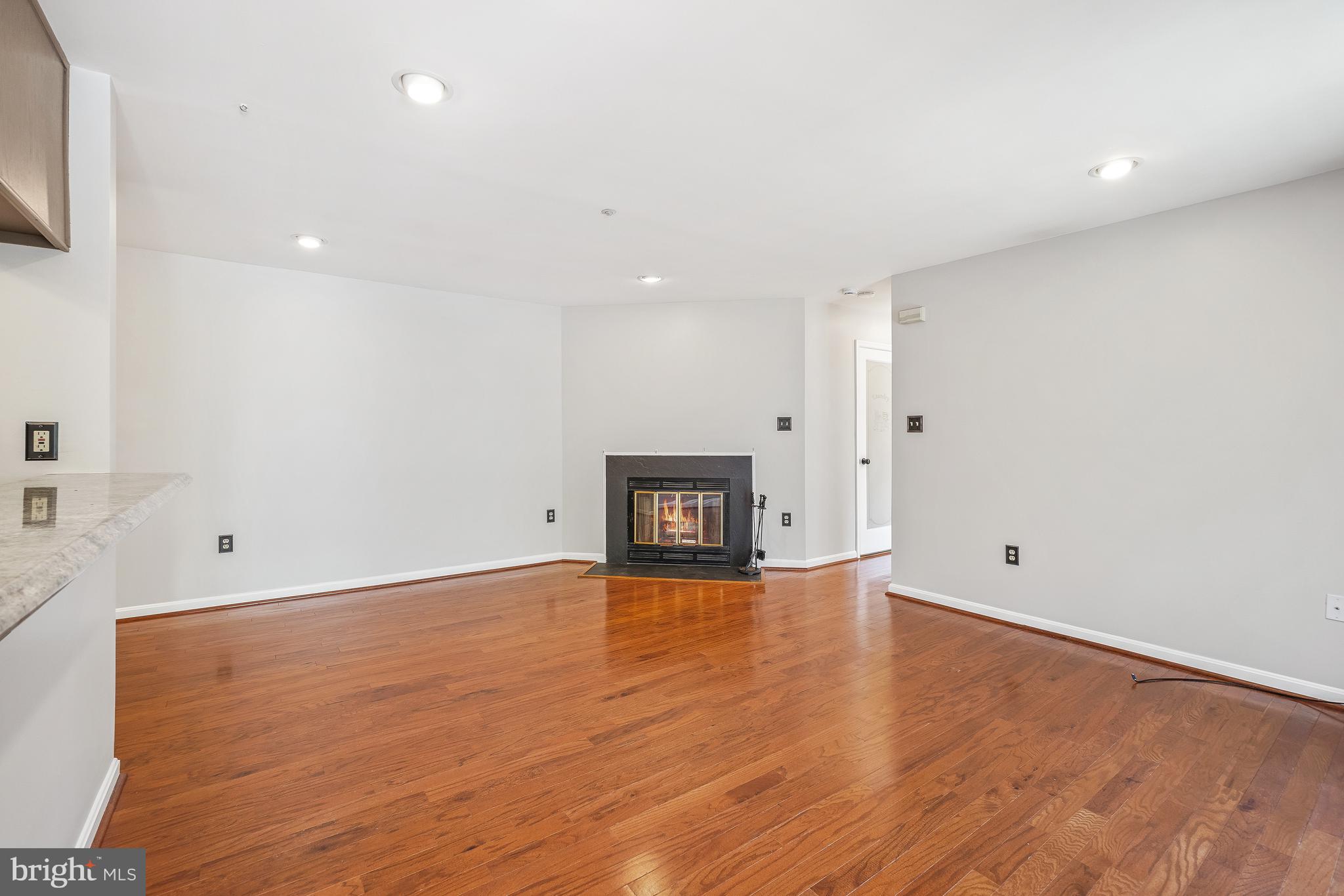 ROSECROFT COMMONS - Residential