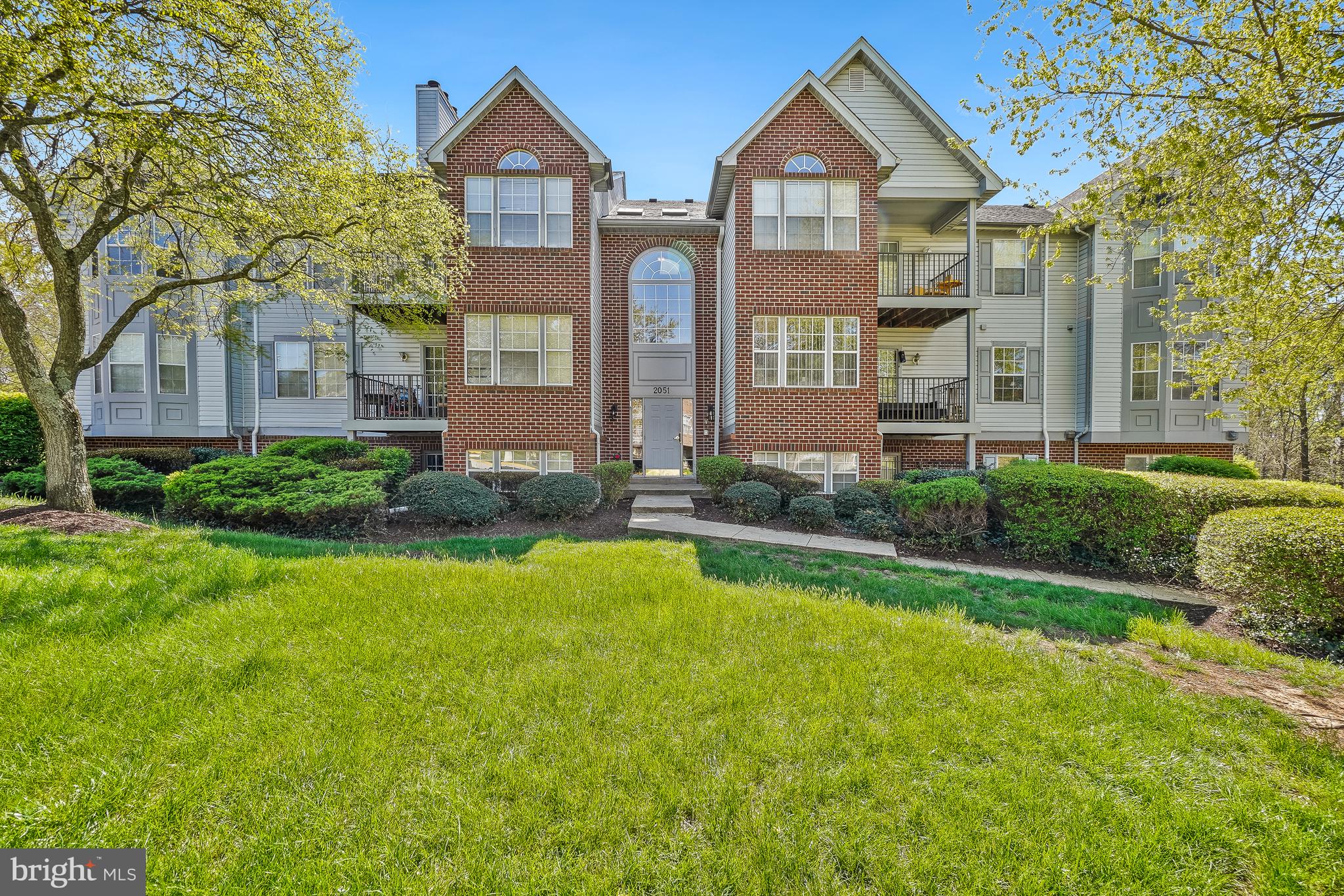 ROSECROFT COMMONS - Residential