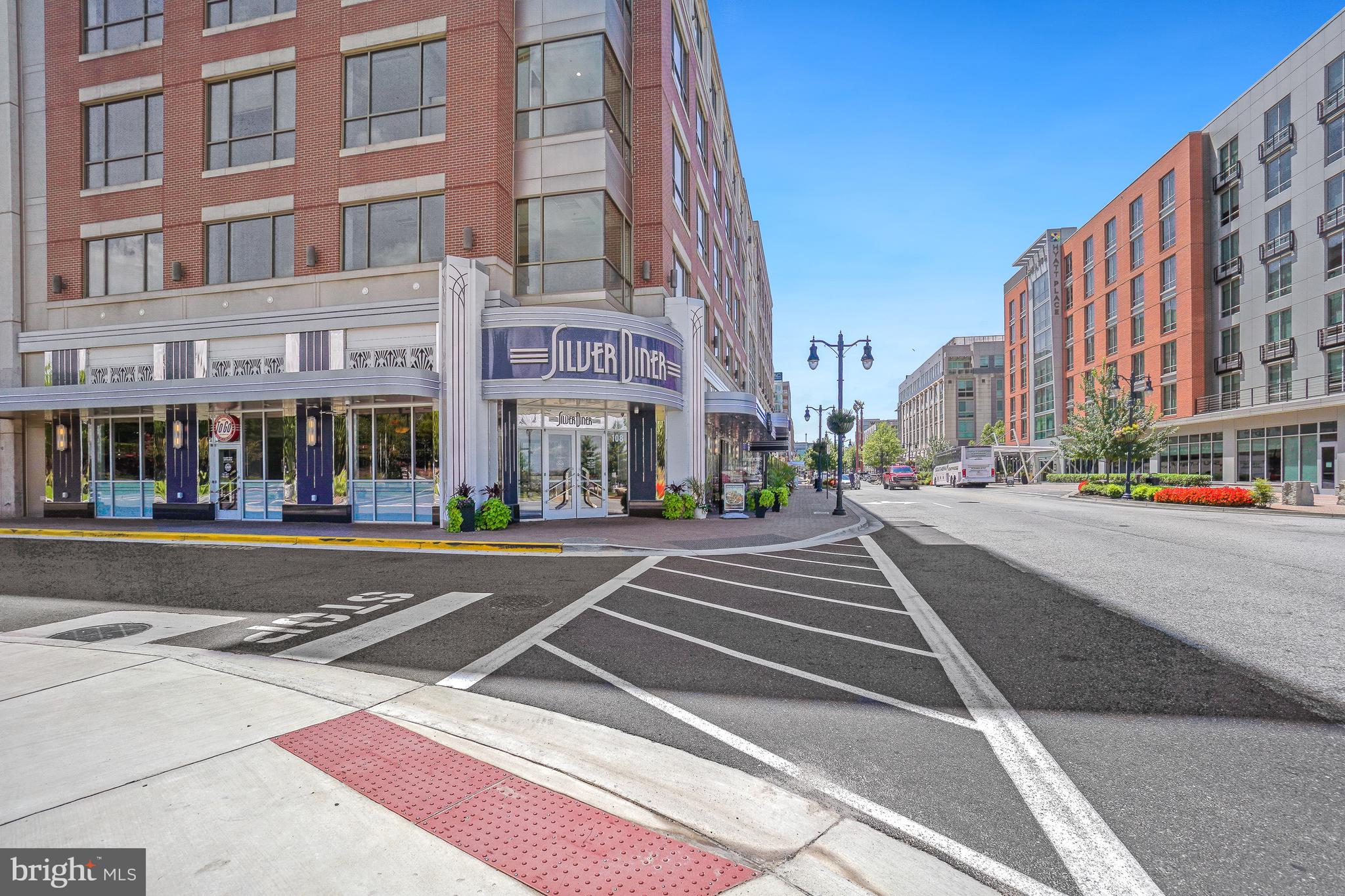 ROSECROFT COMMONS - Residential