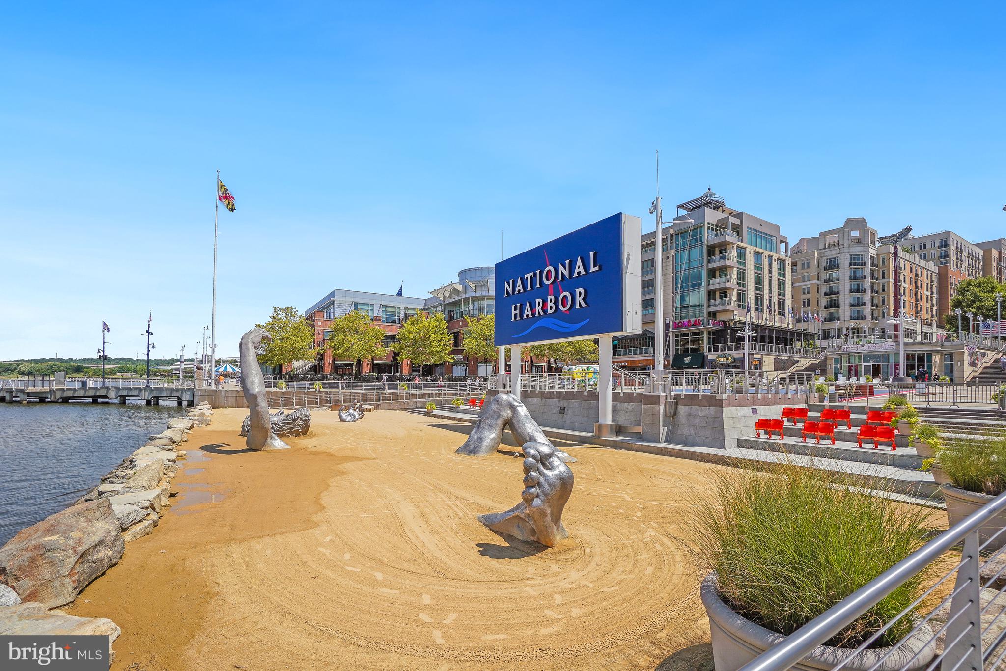 ROSECROFT COMMONS - Residential