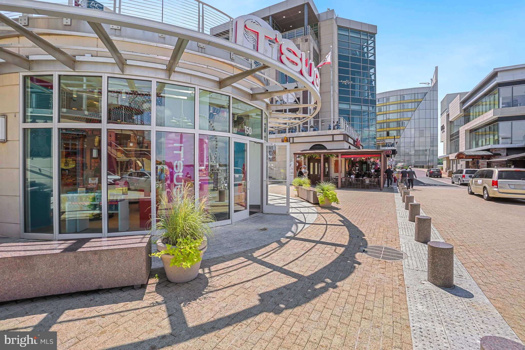 ROSECROFT COMMONS - Residential