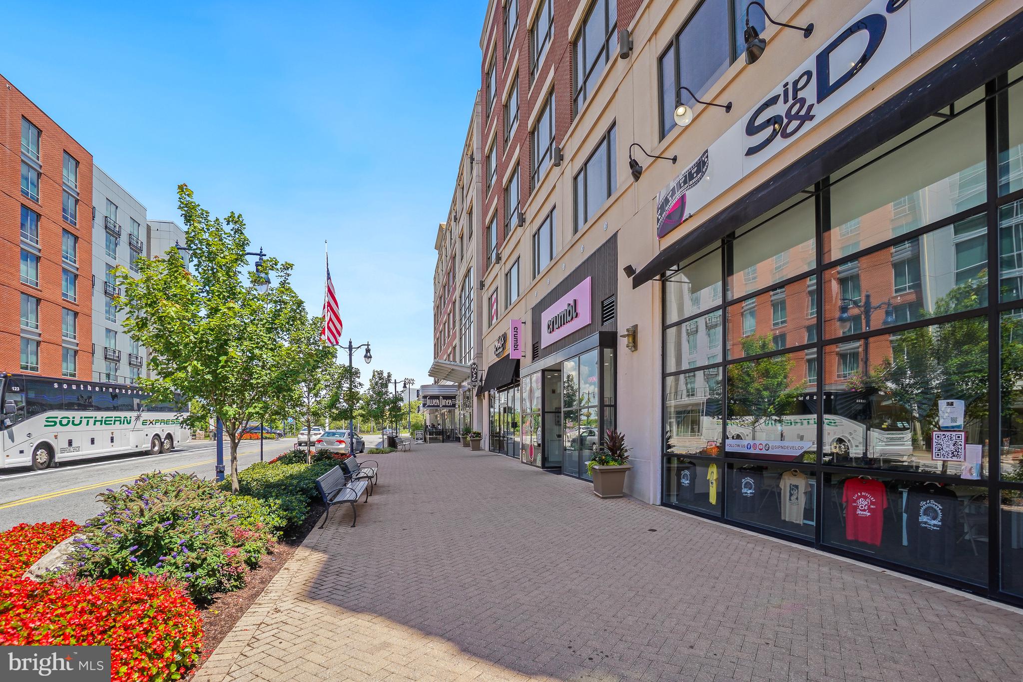 ROSECROFT COMMONS - Residential